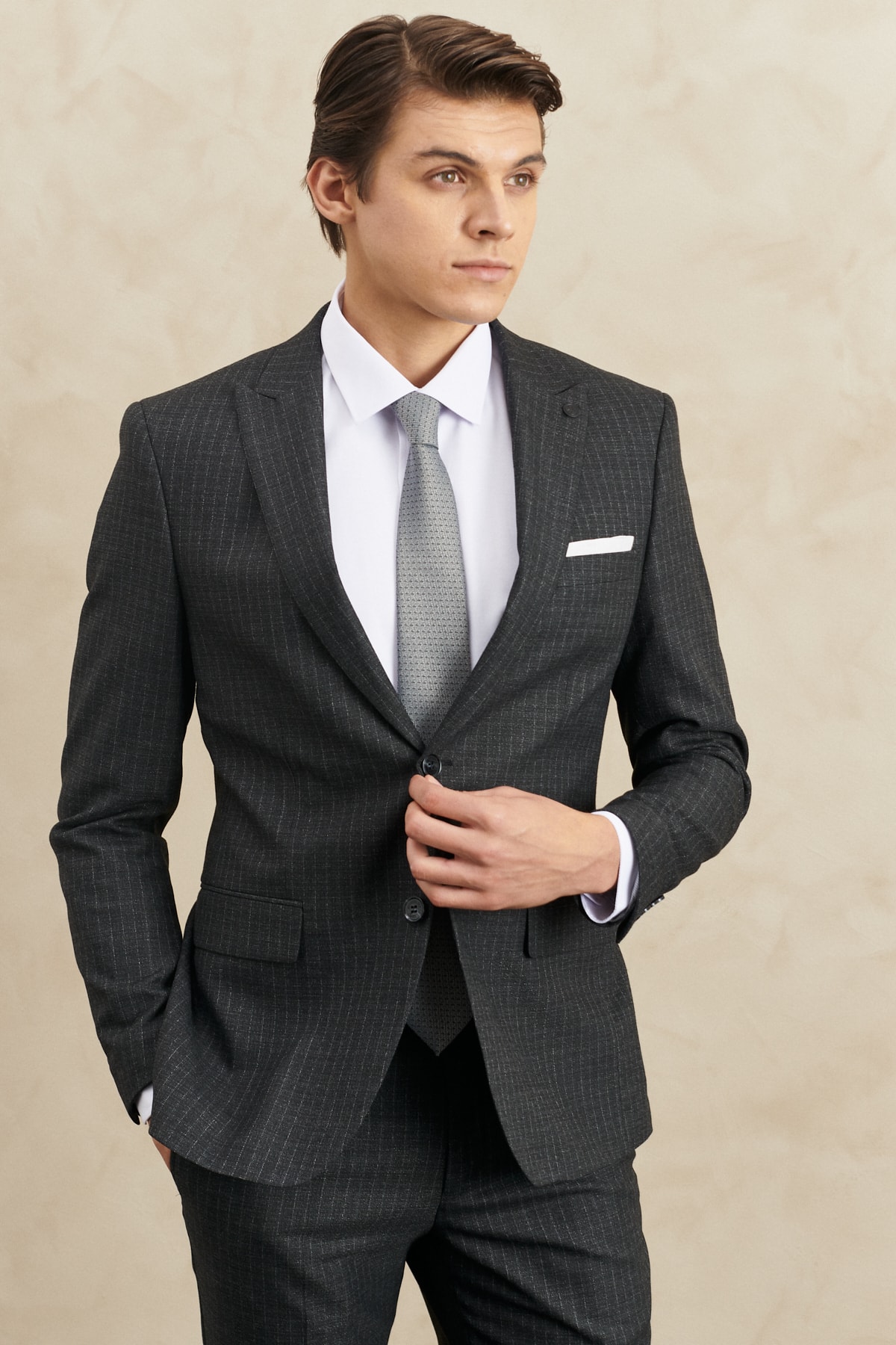 ALTINYILDIZ CLASSICS Men's Dark Gray Extra Slim Fit Slim Fit Dovetail Neck Striped Suit