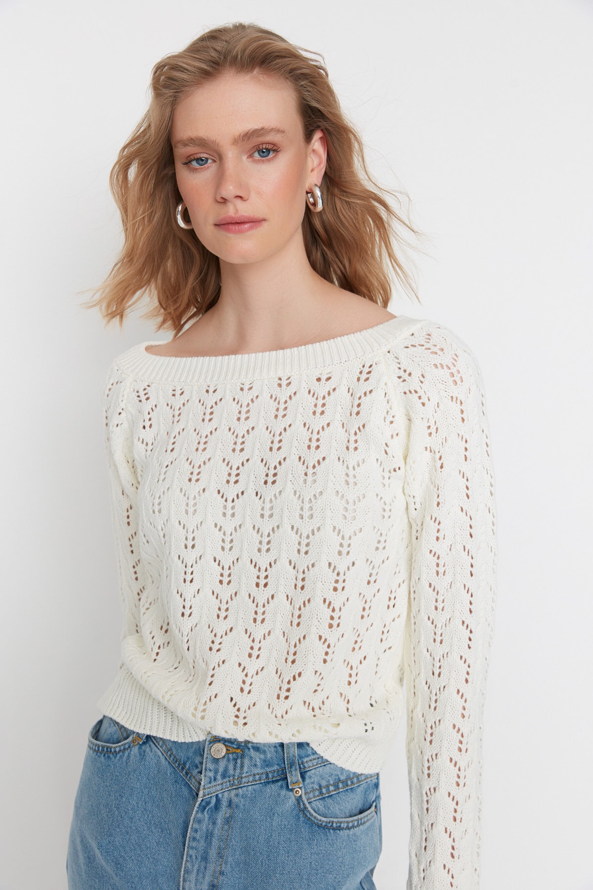 Trendyol Sweater - Ecru - Regular fit