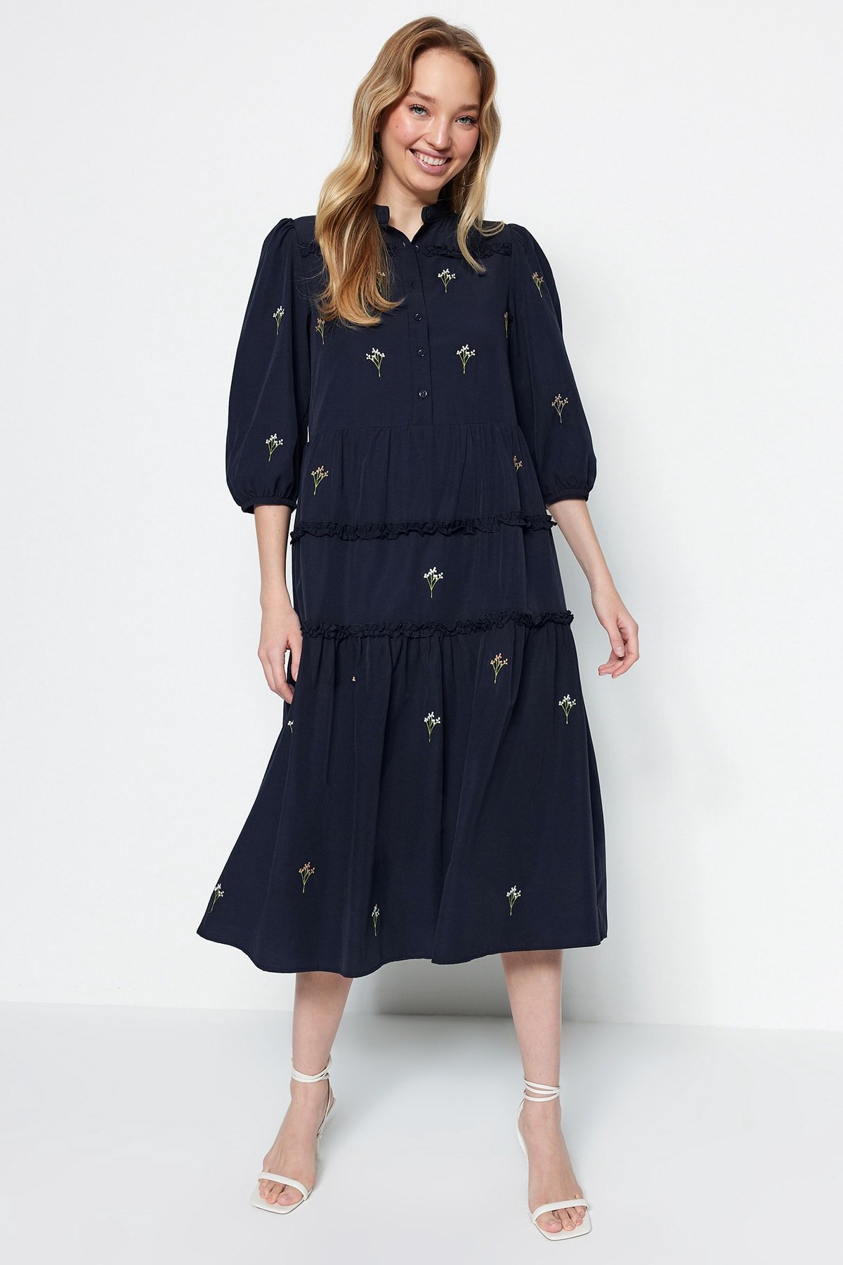 Trendyol Navy Blue Midi Woven Embroidered Woven Dress