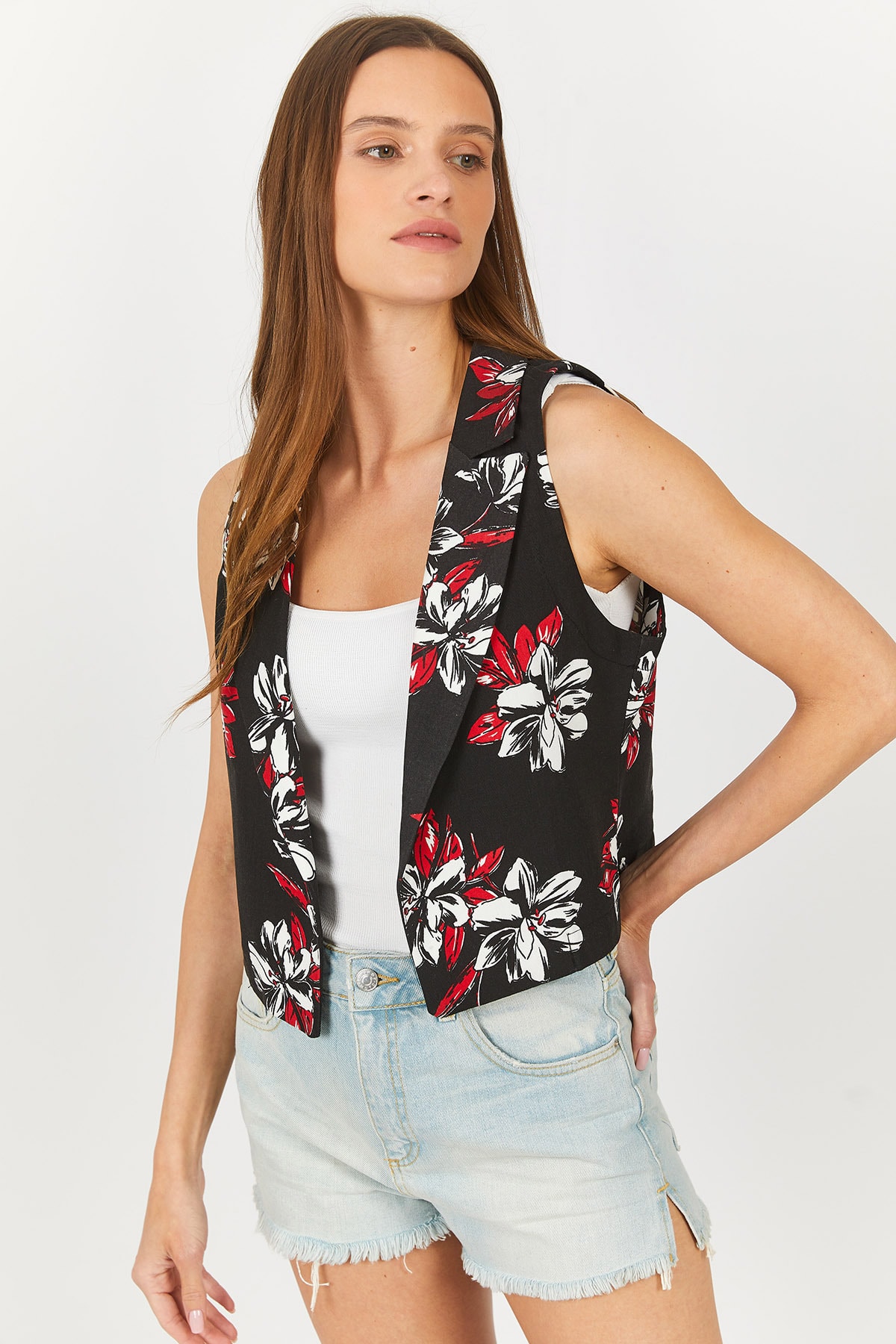 Levně armonika Women's Red Patterned Crop Vest Without Buttons