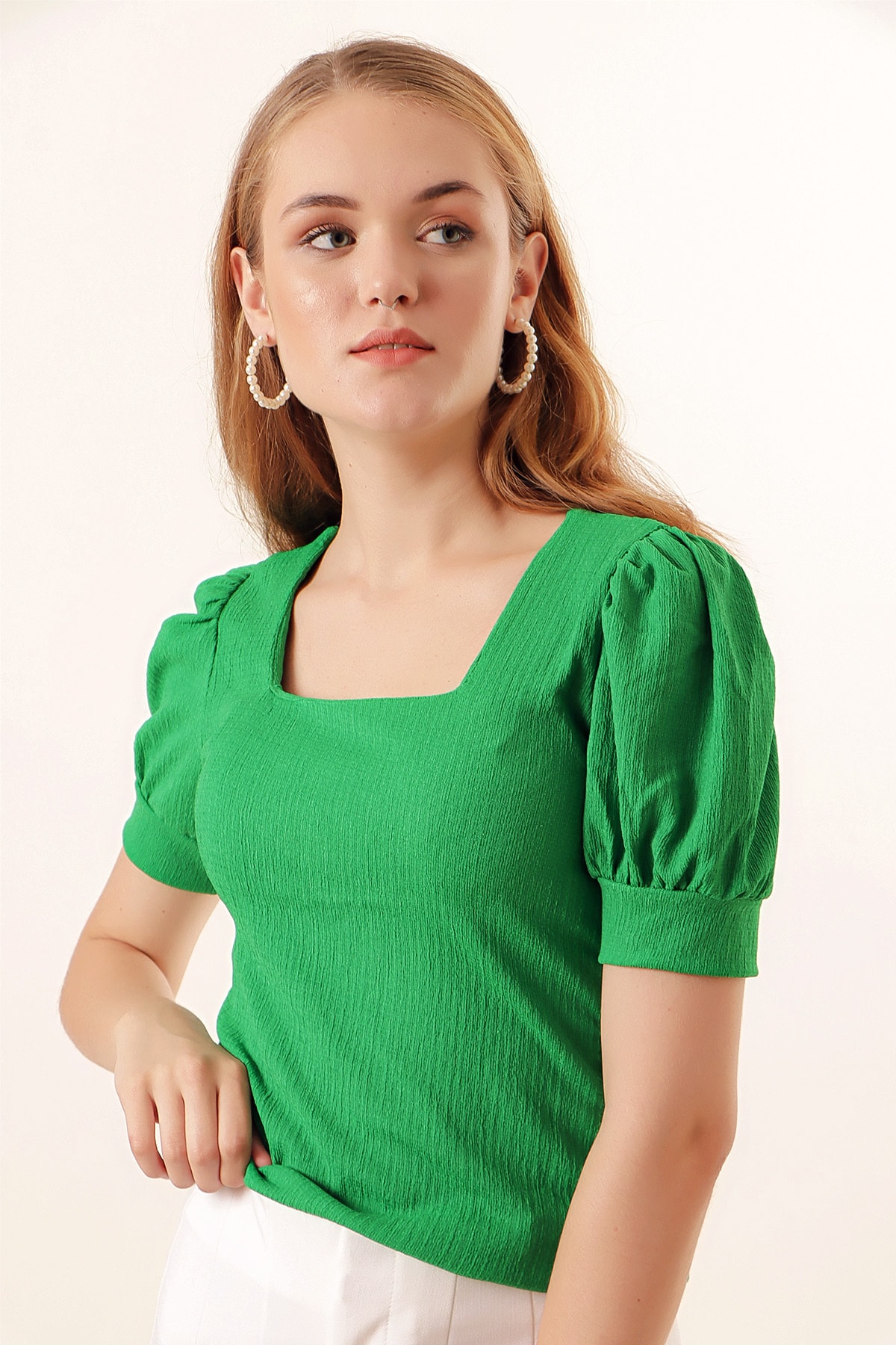 Levně Bigdart 0409 Square Collar Knitted Blouse - Green