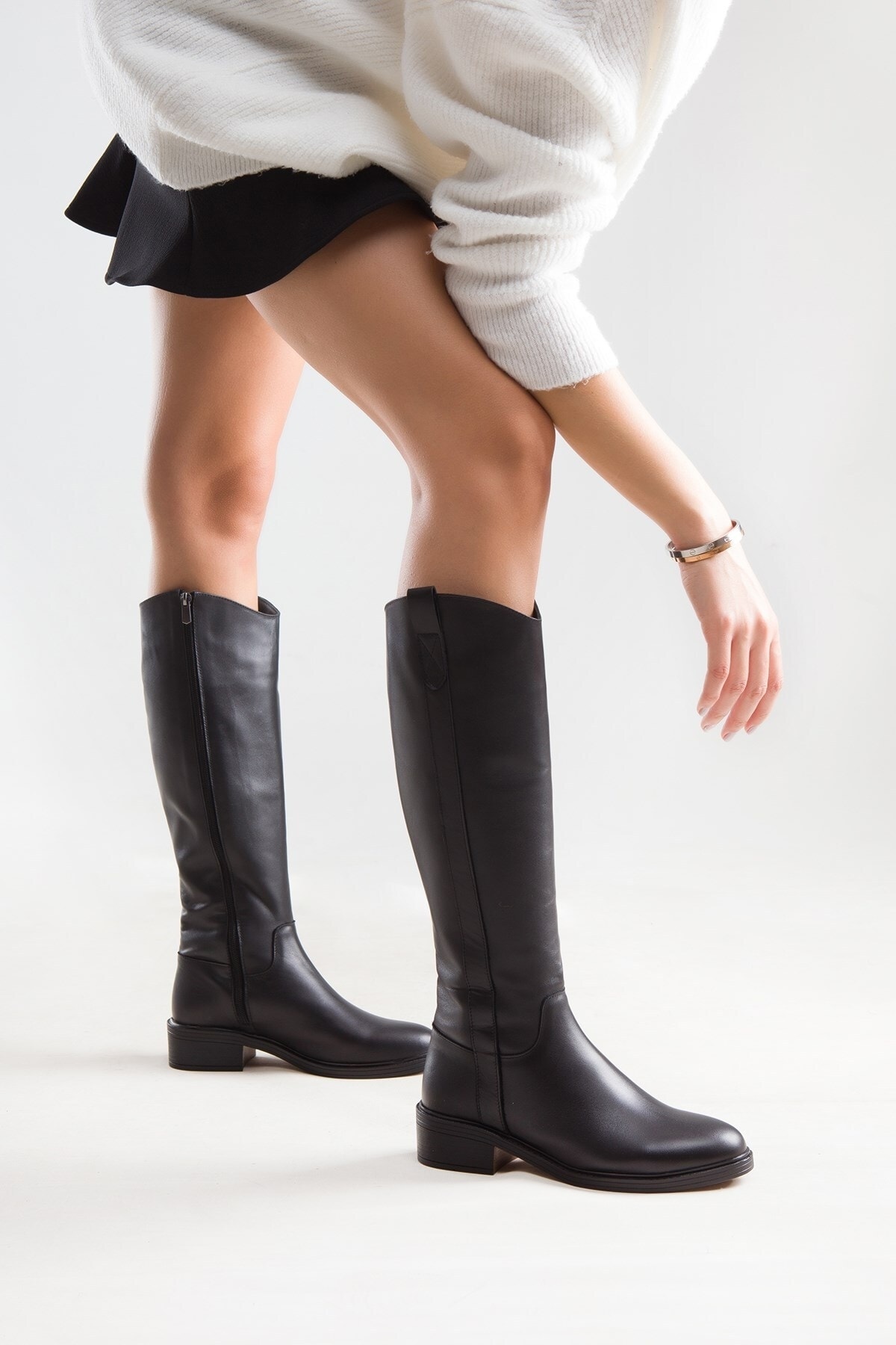 Levně LuviShoes Acro Black Skin Genuine Leather Women's Boots