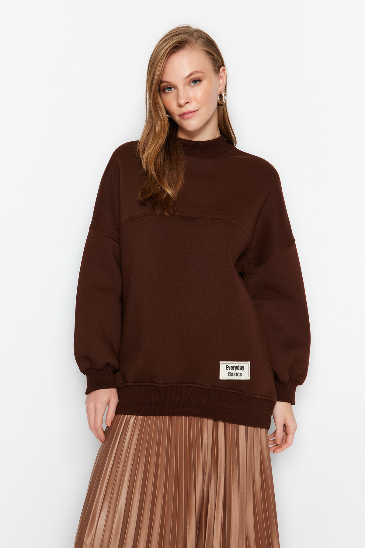 Levně Trendyol Brown Oversize Knitted Pile Sweatshirt