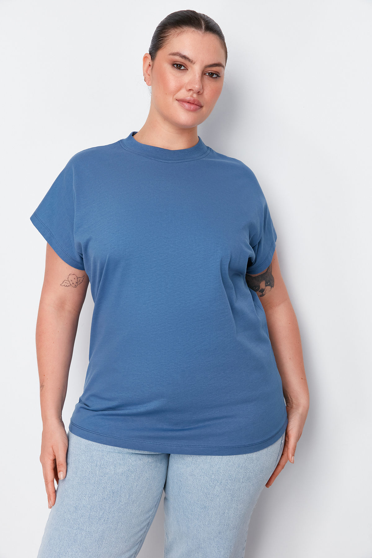 Trendyol Curve Indigo Boyfriend Knitted T-shirt