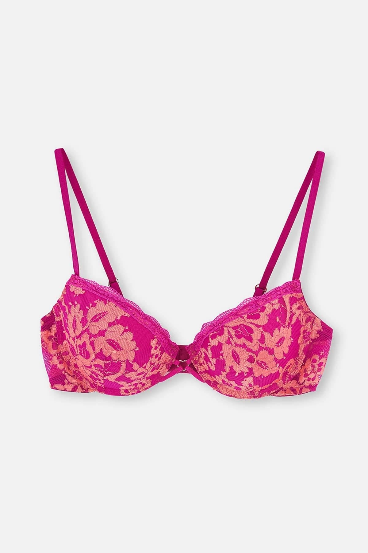 Levně Dagi Covered Lace Bra with Pink Heart Detail