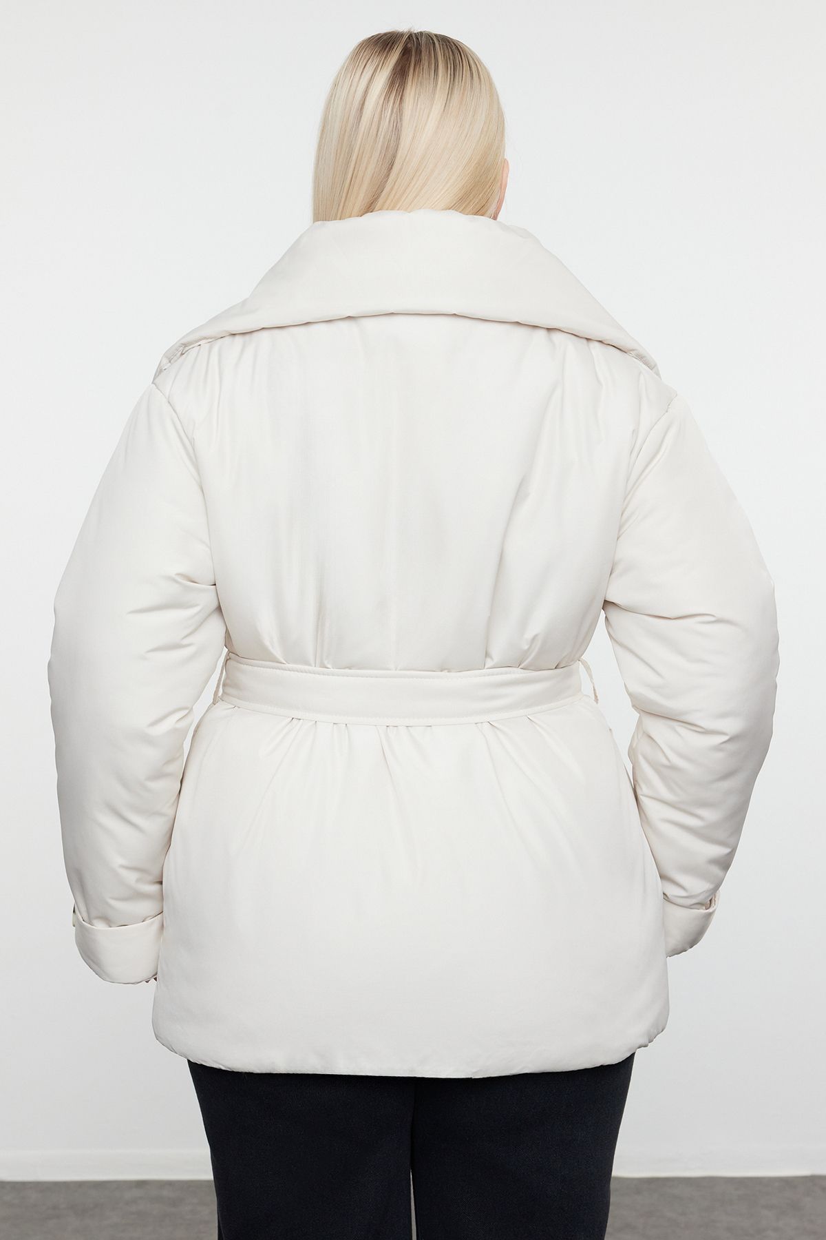 Trendyol Curve Ecru Regular Fit Wide Collar Waist Tie Detailed Coat