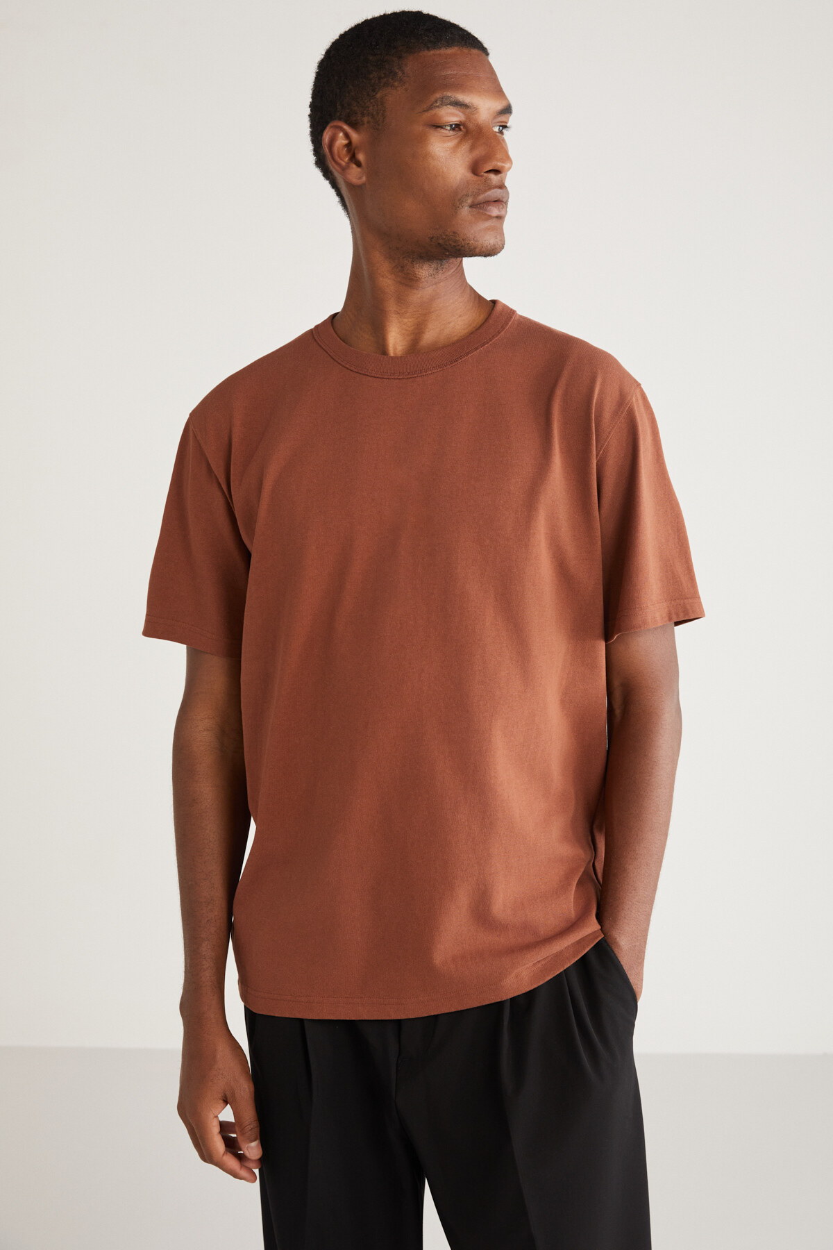 Levně GRIMELANGE Astons Men's Comfort Fit Thick Textured Recycle 100% Cotton Dark Brown T-shir