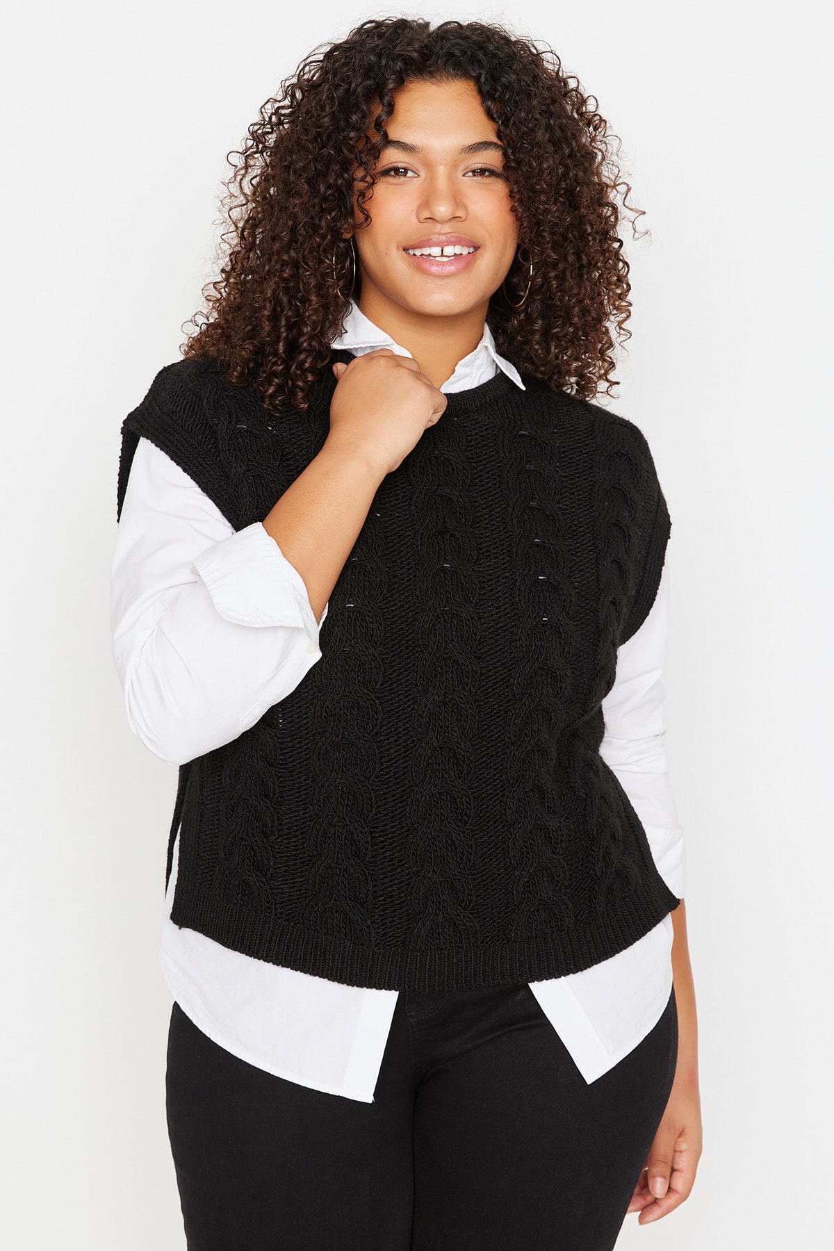 Trendyol Curve Plus Size Sweater Vest - Black - Regular fit