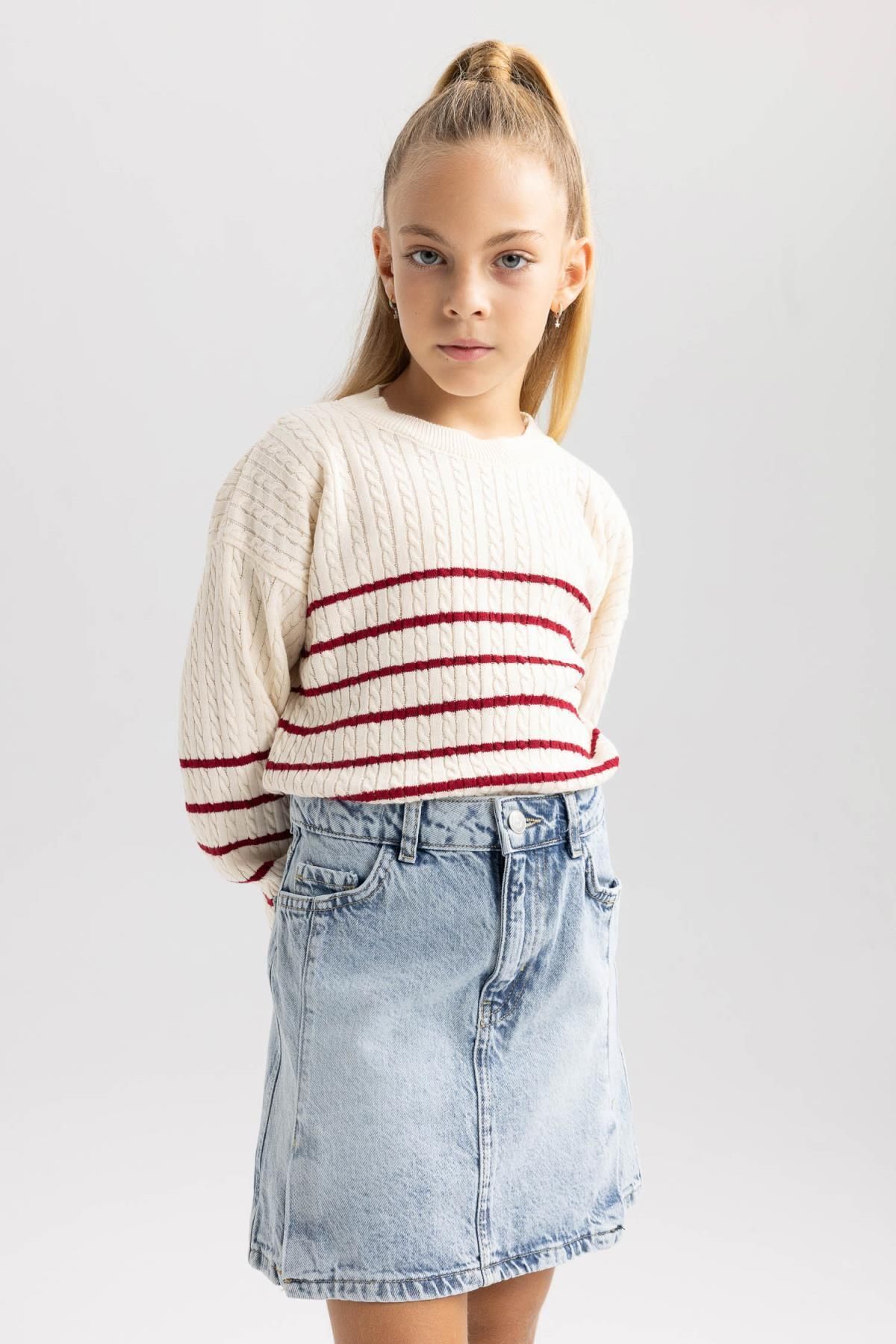 DEFACTO Girl's Crew Neck Striped Sweater