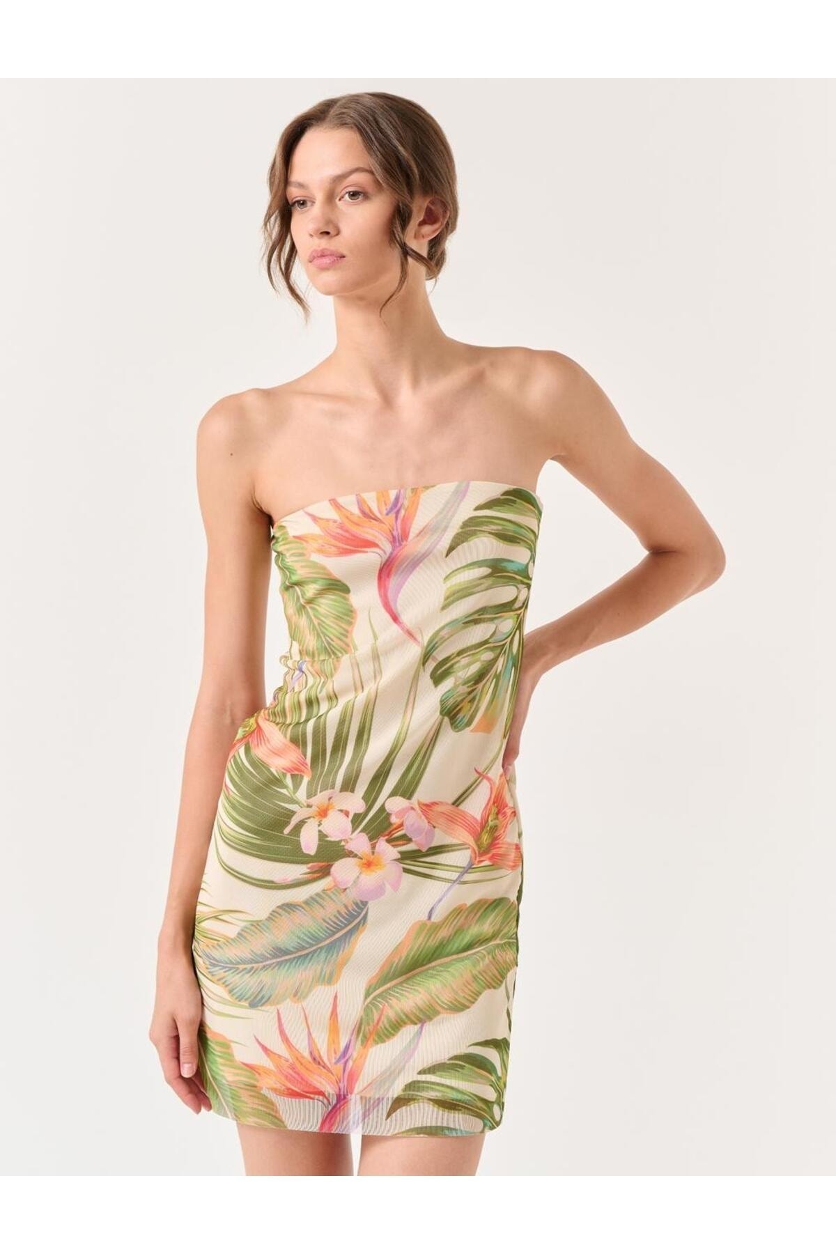 Levně Jimmy Key Sage Green Strapless Tropical Patterned Mini Dress