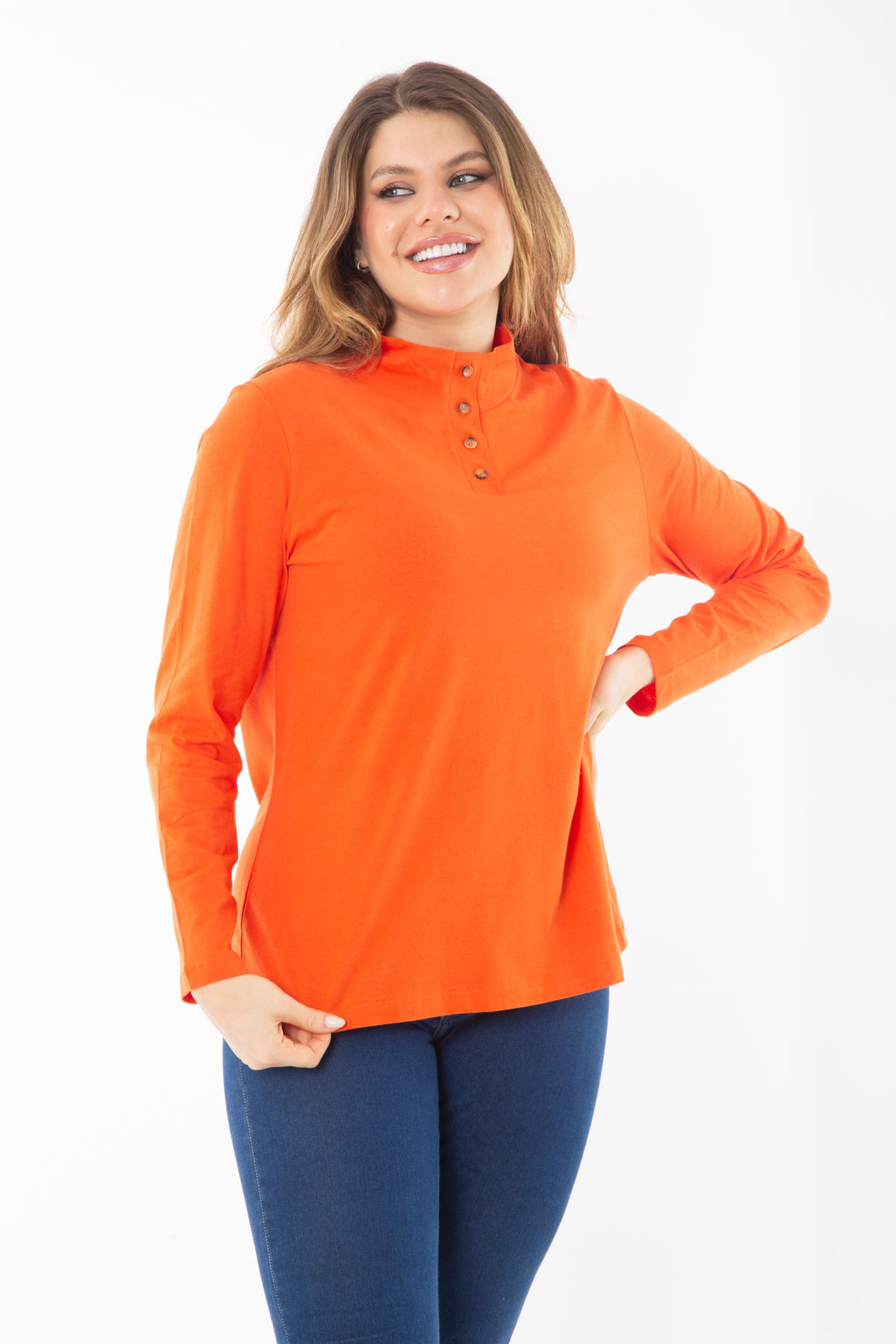 Levně Şans Women's Plus Size Orange Cotton Fabric Front Pat Buttoned Long Sleeve Blouse