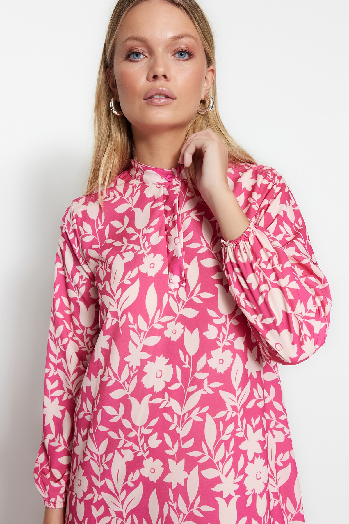 Trendyol Dark Pink Floral Half Pat Hem Frilly Lined Woven Dress