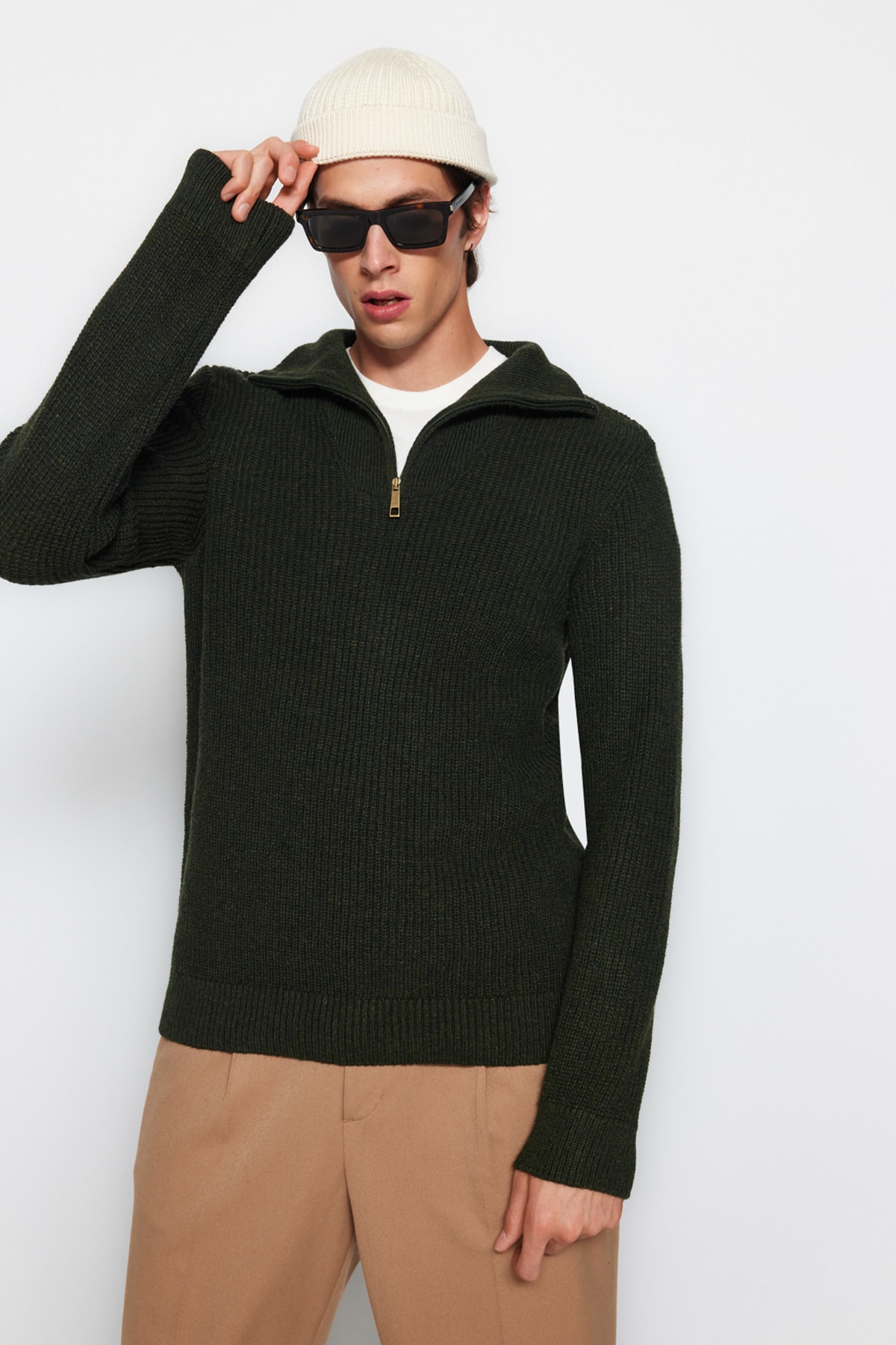 Trendyol Sweater - Khaki - Regular fit