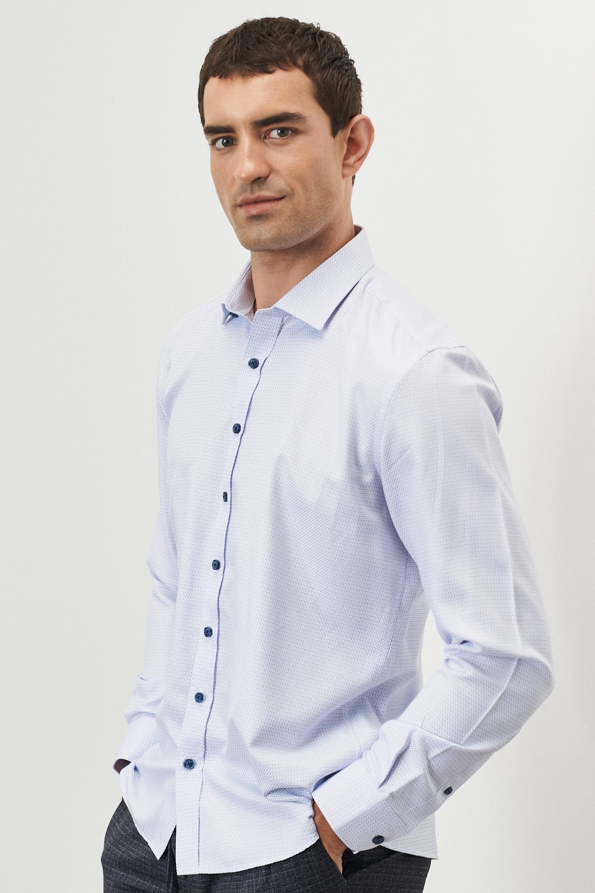 ALTINYILDIZ CLASSICS Men's White Navy Slim Fit Slim Fit Classic Collar Dobby Shirt