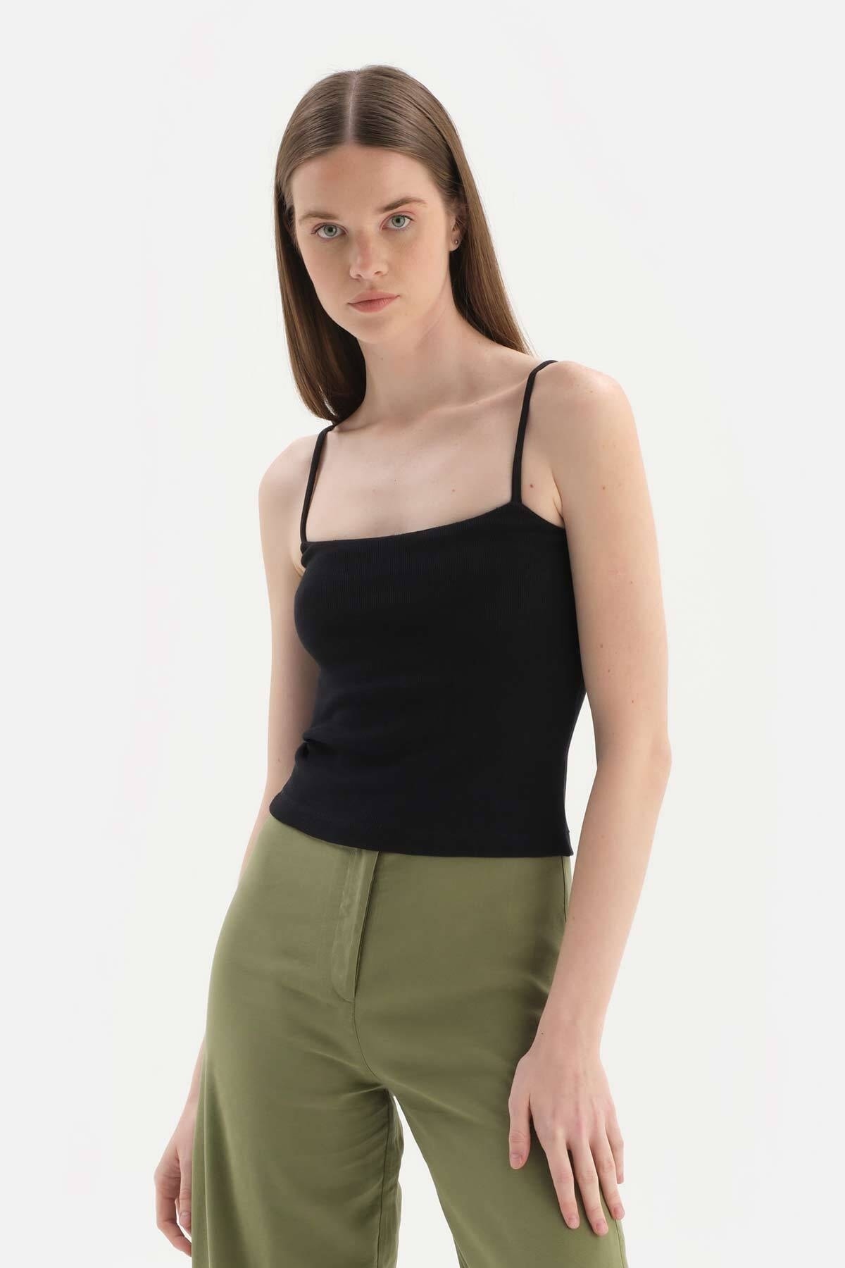 Dagi Camisole - Black - Fitted
