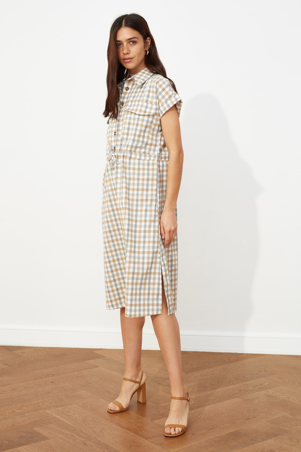 Trendyol Brown Button Shirt Collar Dress