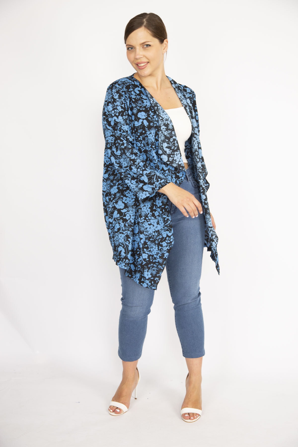 Levně Şans Women's Saks Large Size Crepe Chiffon Fabric Patterned Cardigan