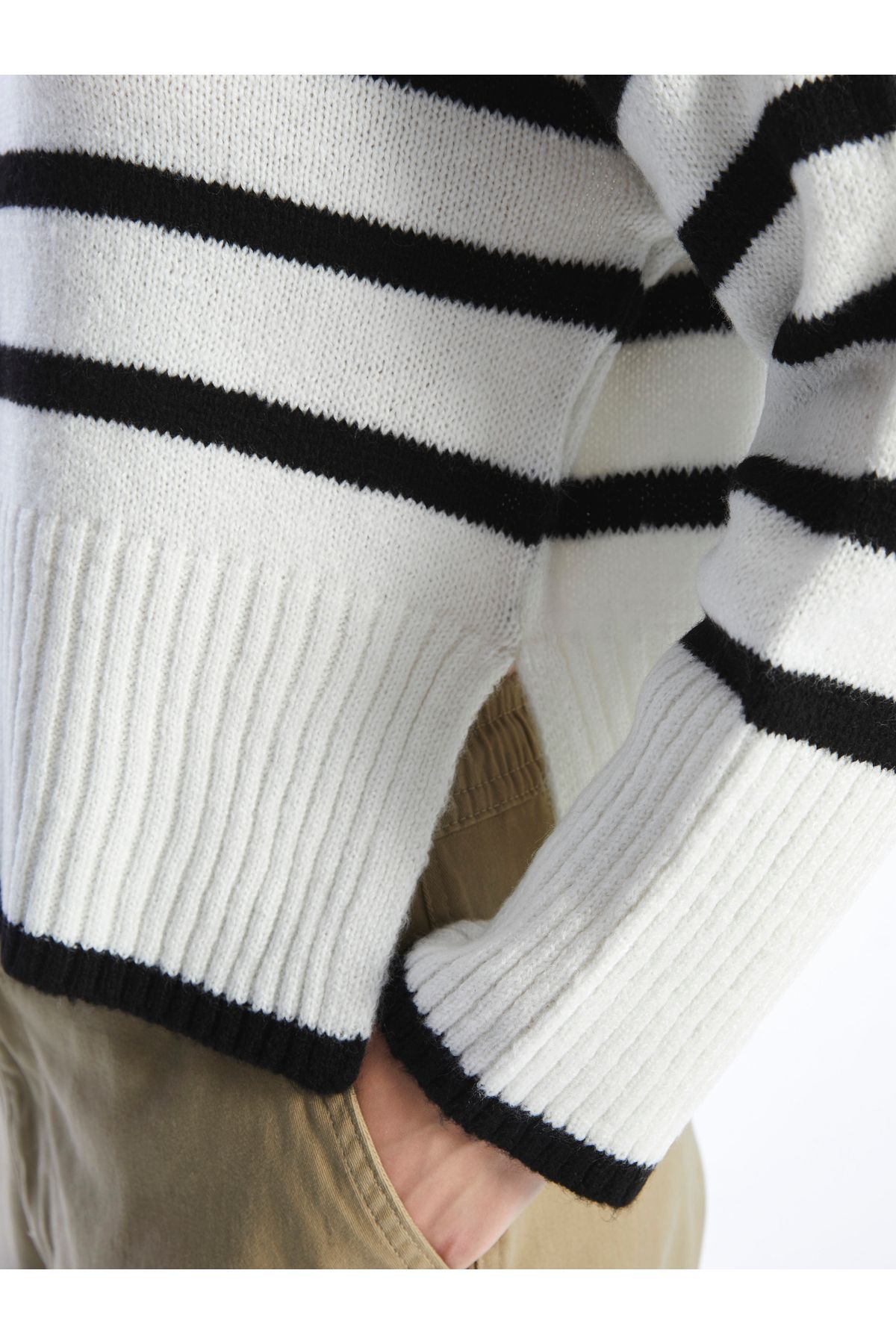 LC Waikiki Crew Neck Striped Long Sleeve Women's Knitwear Sweater