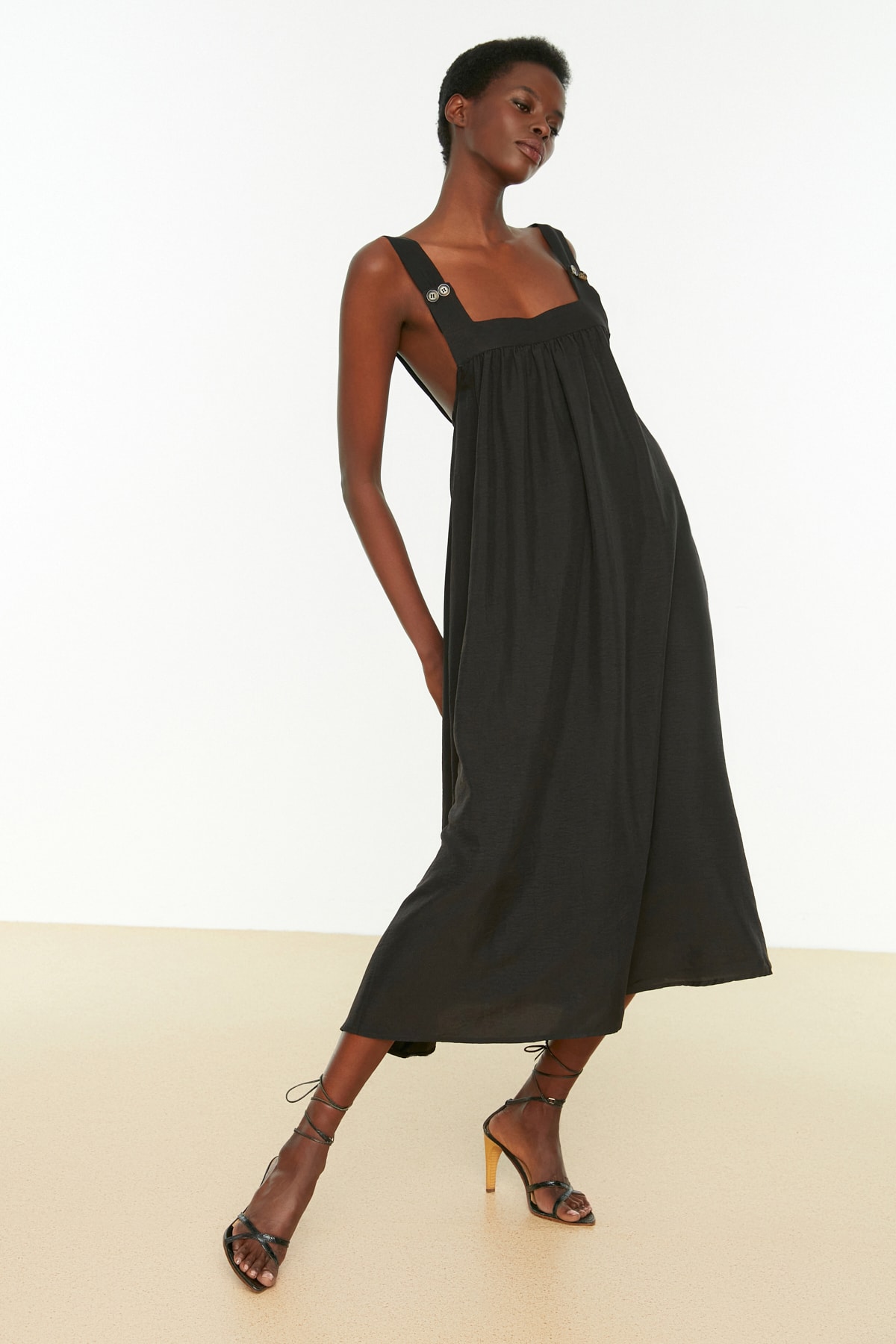 Women's dress Trendyol Strap