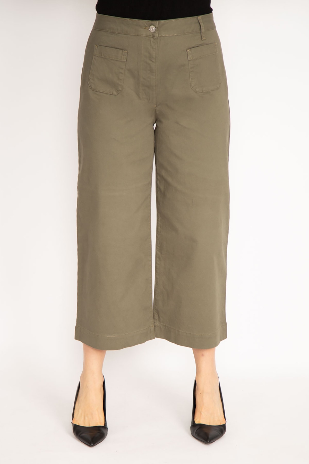 Levně Şans Women's Plus Size Khaki Lycra Gabardine Fabric Trousers with Front Pocket