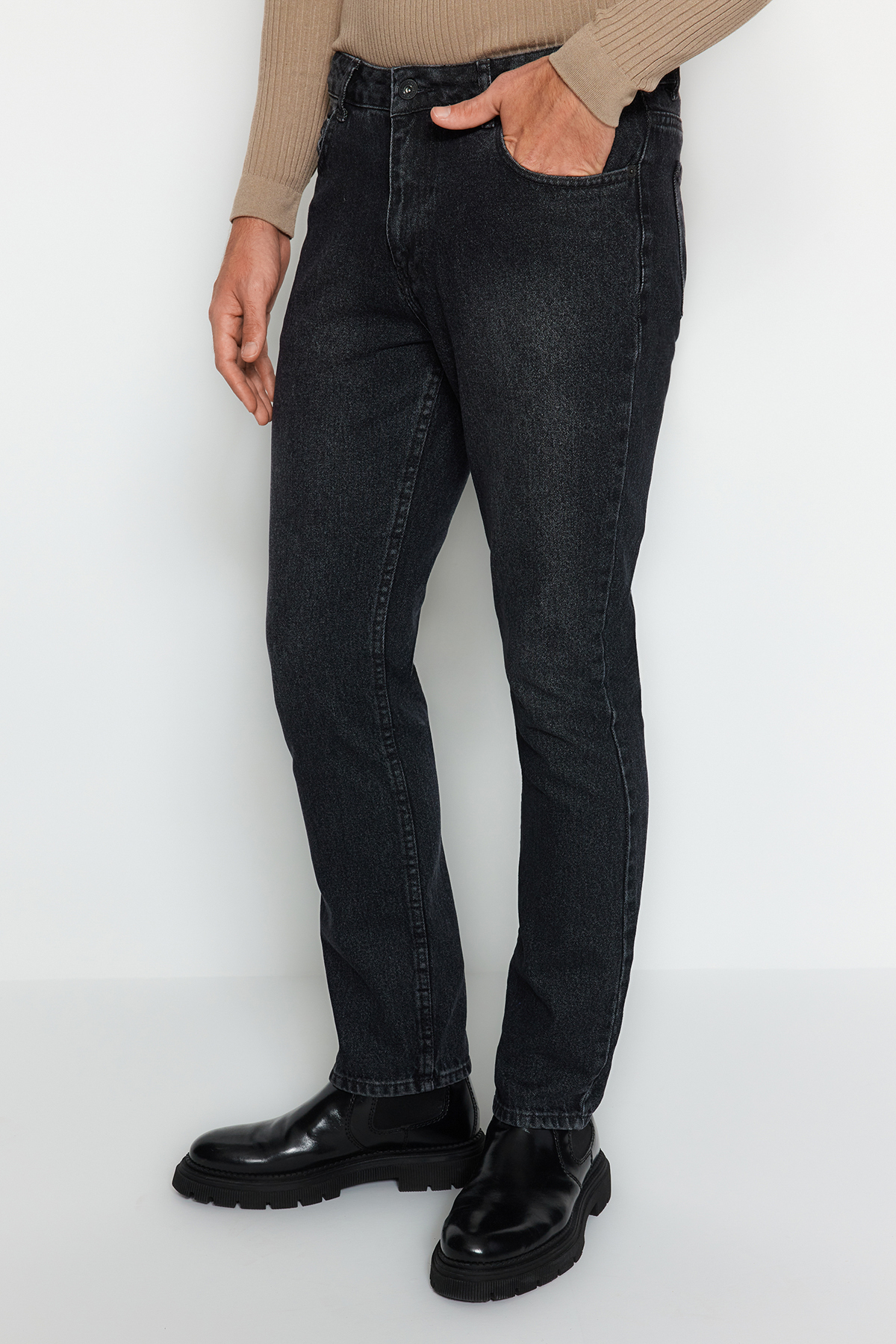 Trendyol Men's Black Straight Fit Jeans Denim Pants