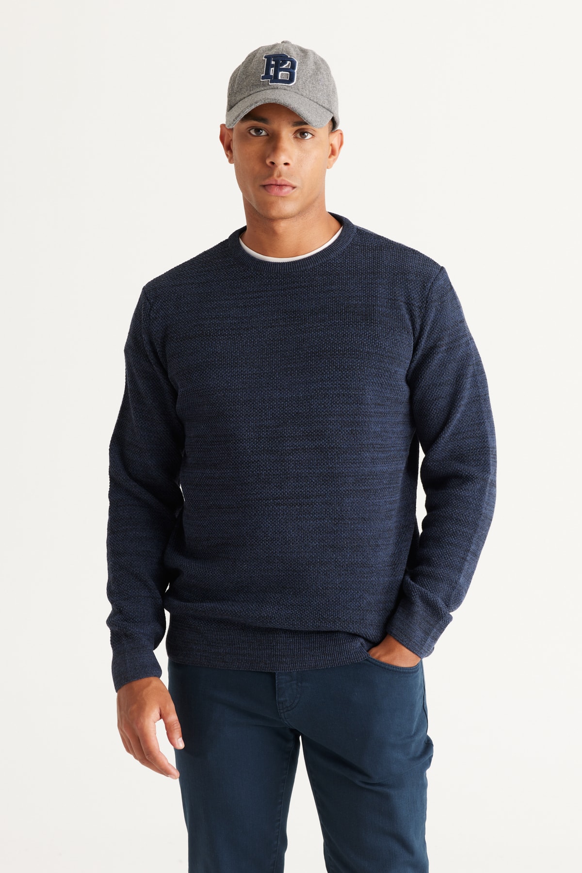 Levně AC&Co / Altınyıldız Classics Men's Indigo-black Standard Fit Regular Fit Crew Neck Patterned Knitwear Sweater