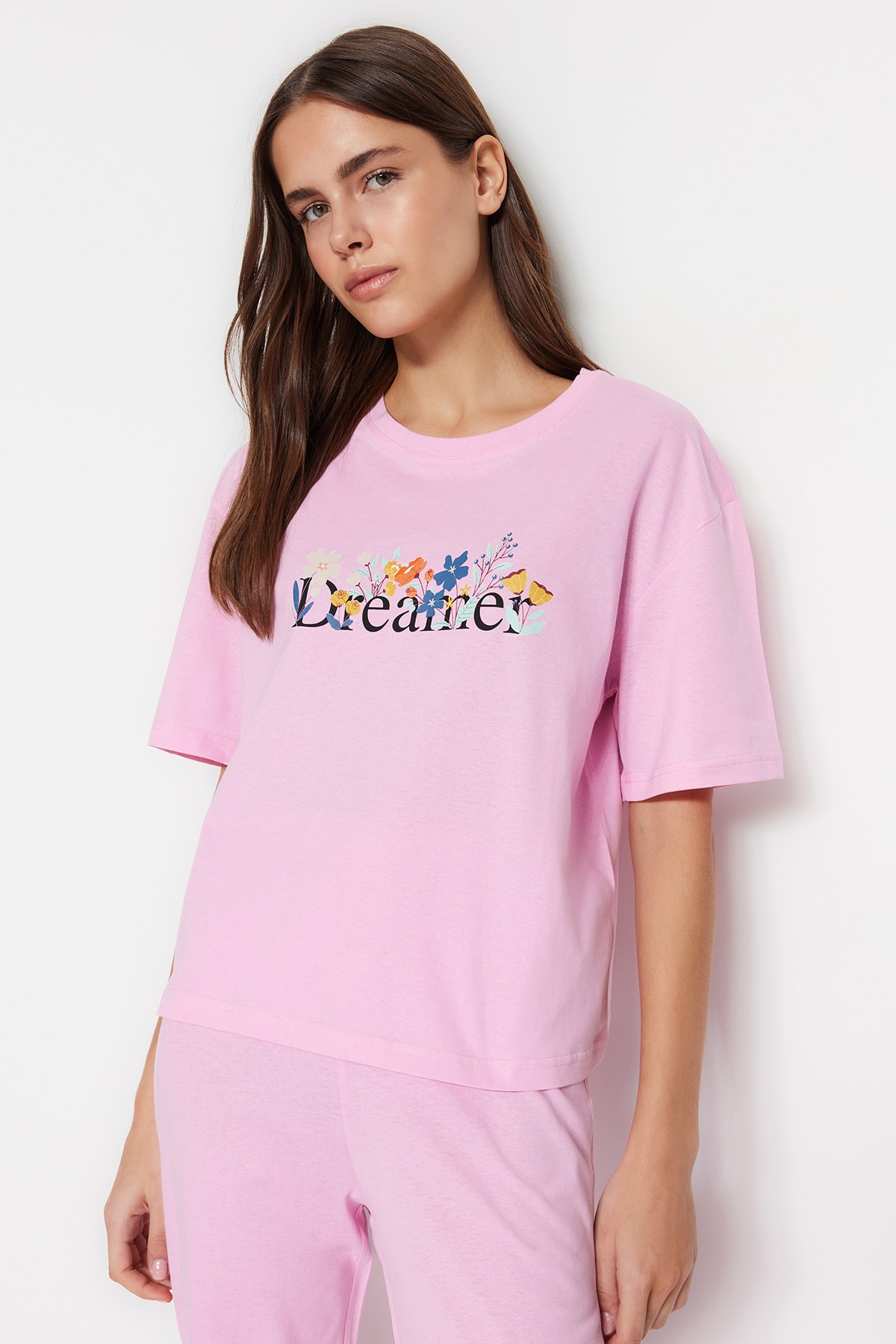 Levně Trendyol Light Pink 100% Cotton Motto Printed T-shirt-Pants Knitted Pajamas Set