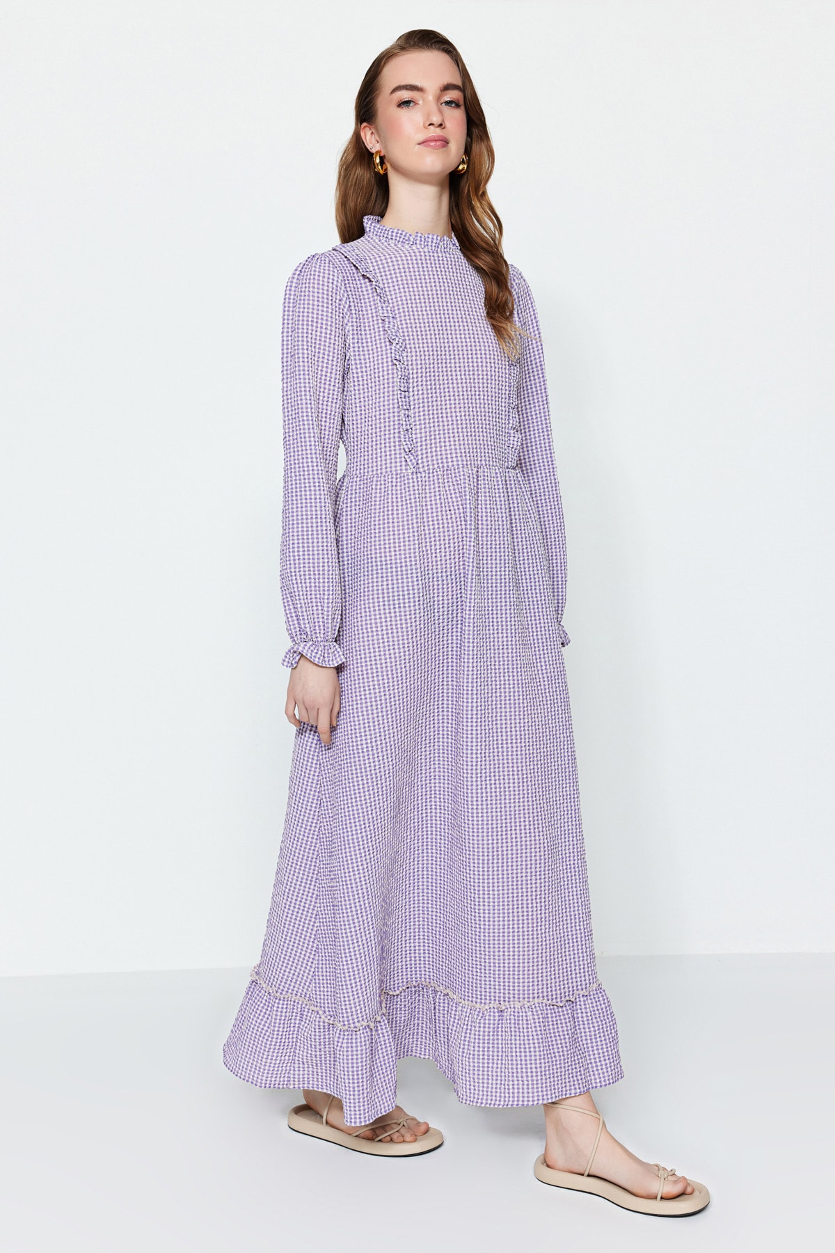 Levně Trendyol Lilac Gingham vzorované volánkové detailní tkané šaty