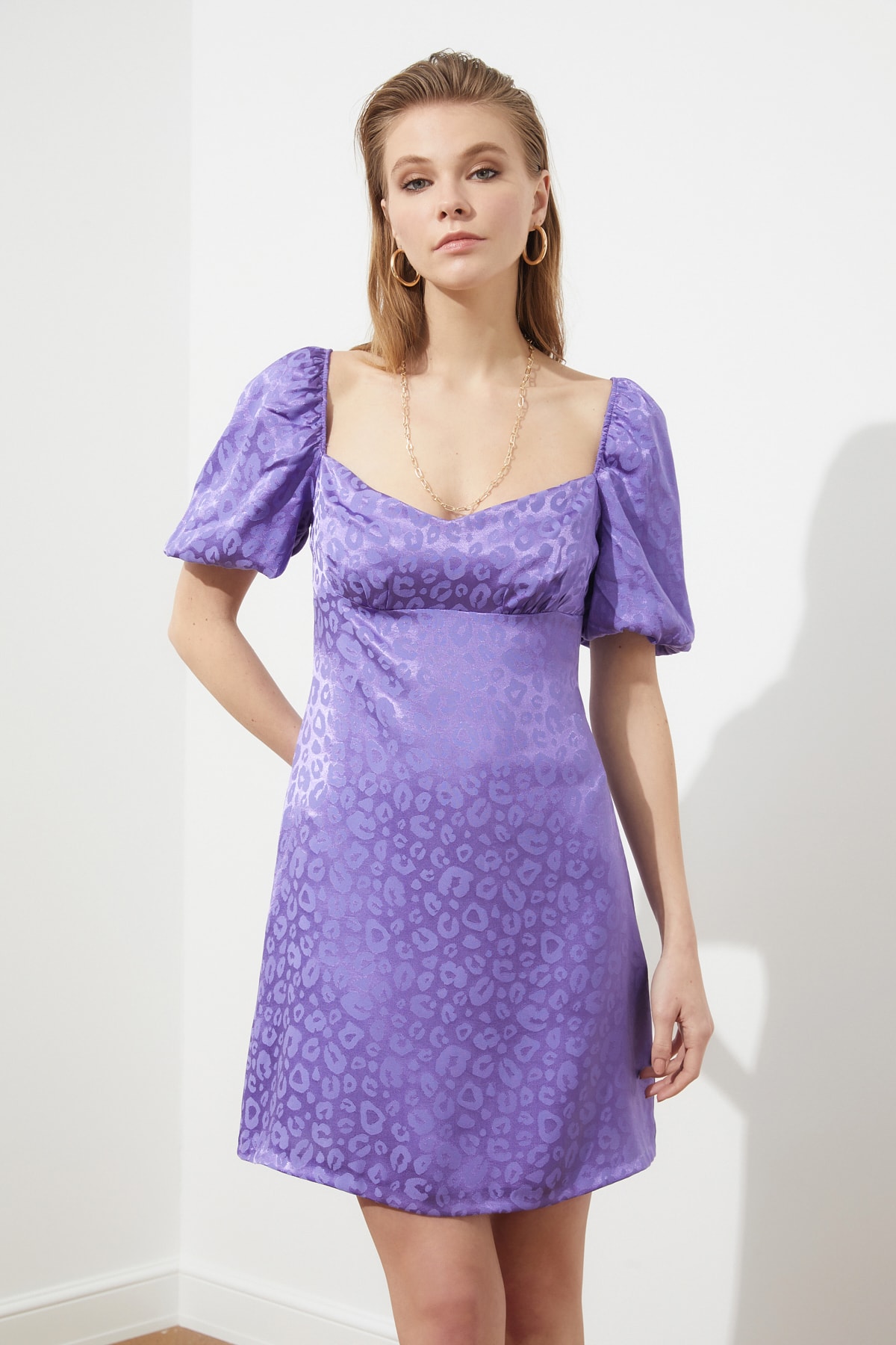 Trendyol Liliac Înapoi detaliate Jacquard Satin Dress