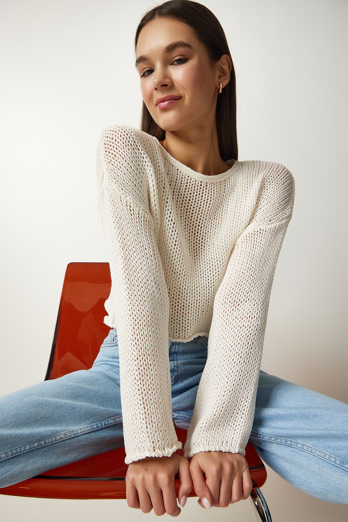 Happiness İstanbul Women's Ecru Seasonal Crop Knitwear Sweater