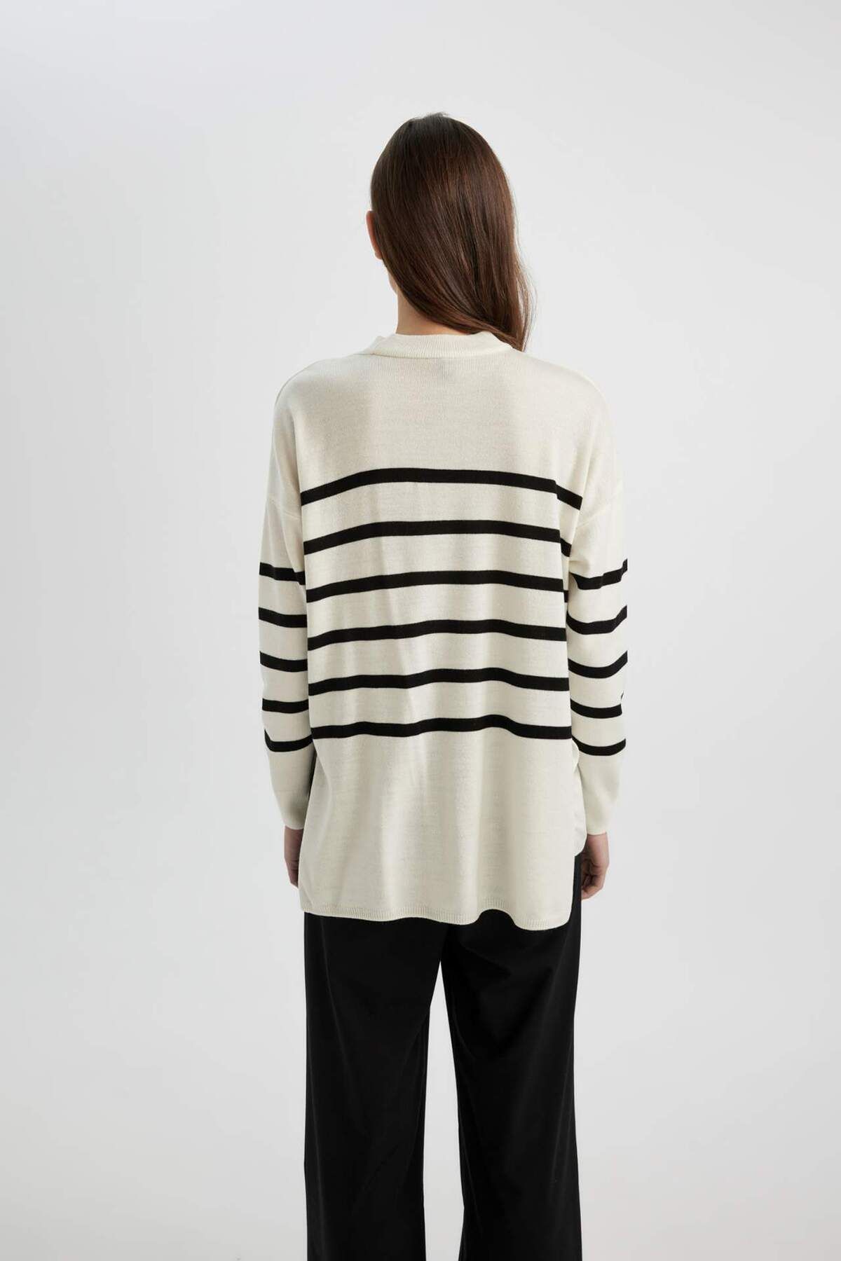 DEFACTO Relax Fit Soft Texture Striped Crew Neck Basic Plain Sweater Tunic