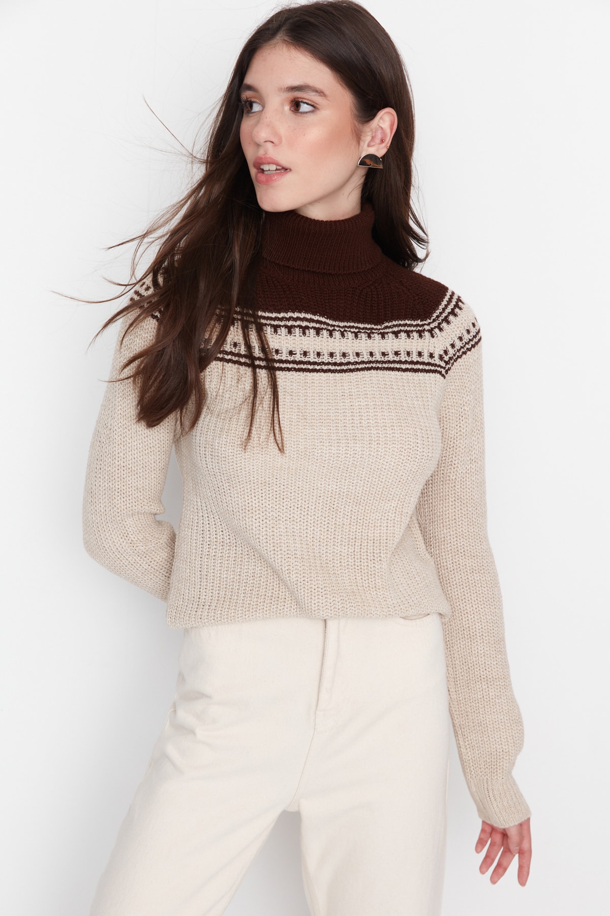 Trendyol Sweater - Brown - Regular fit