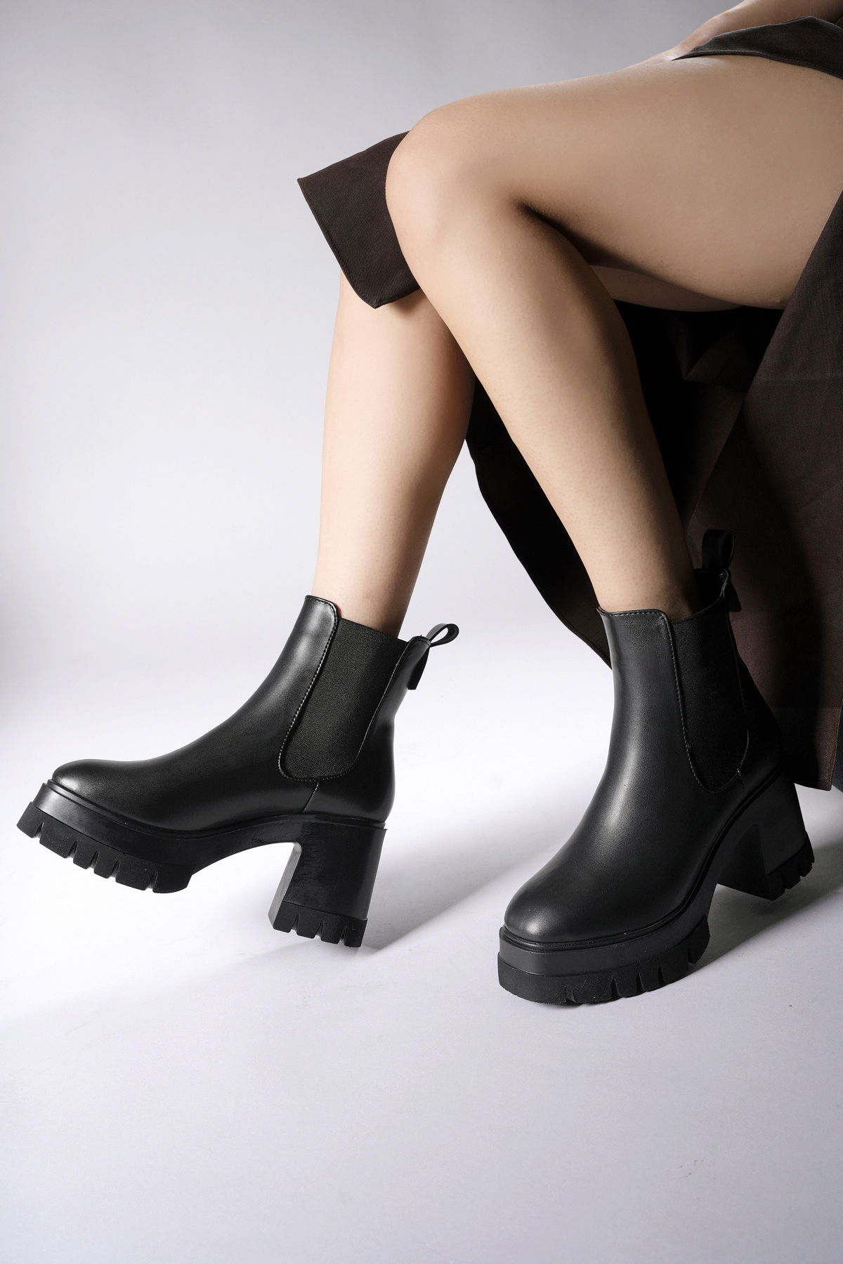 Levně Riccon Women's Heeled Boots Black Skin