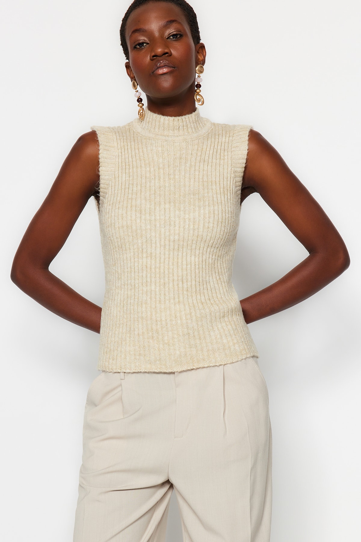 Trendyol Stone Collar Knitwear Sweater