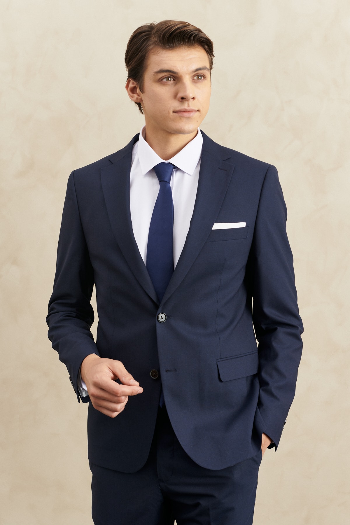 Levně ALTINYILDIZ CLASSICS Men's Navy Blue Regular Fit, Normal Cut Woolen Nano Suit that is Water and Stain Resistant.