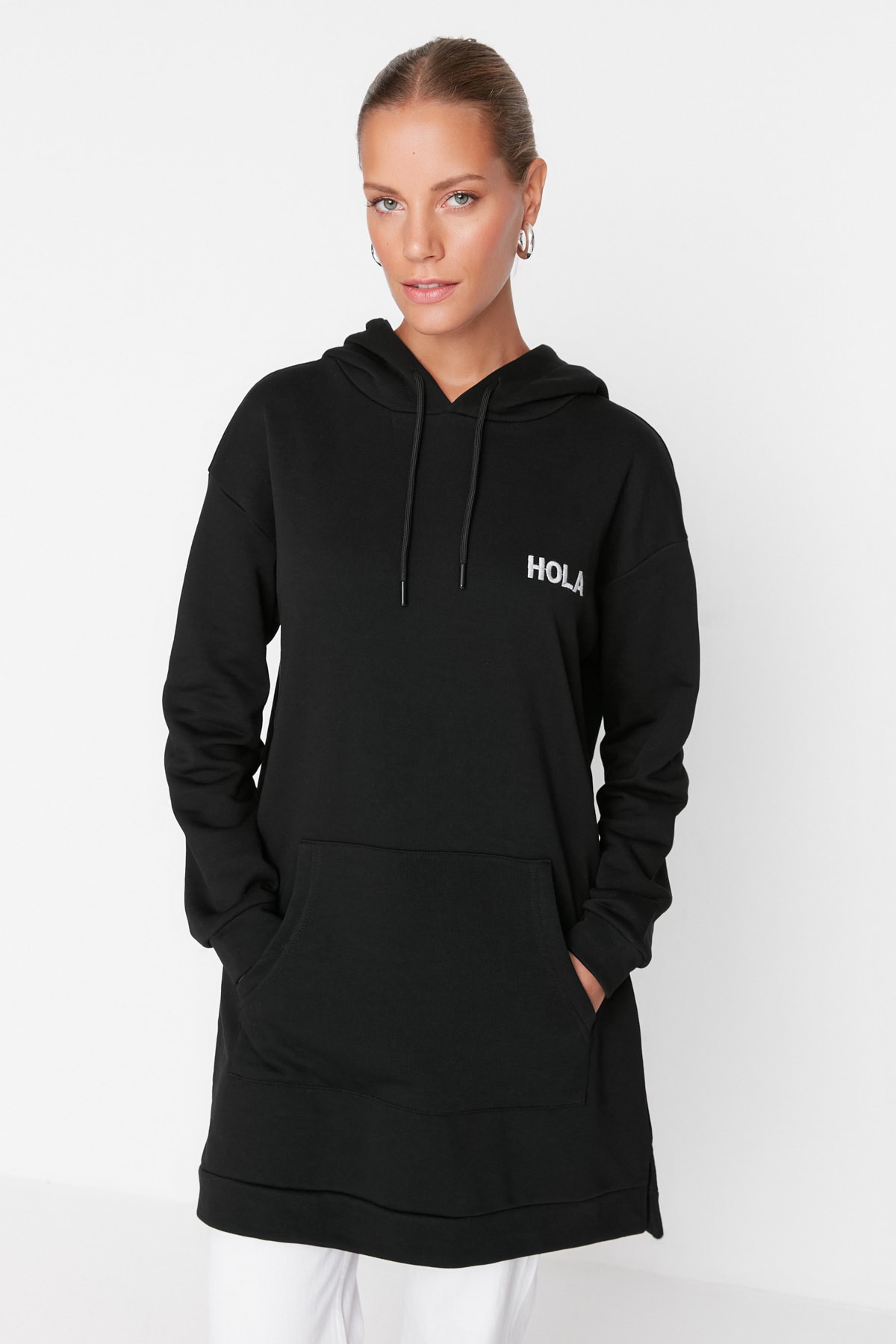 Trendyol Sweatshirt - Black - Regular fit