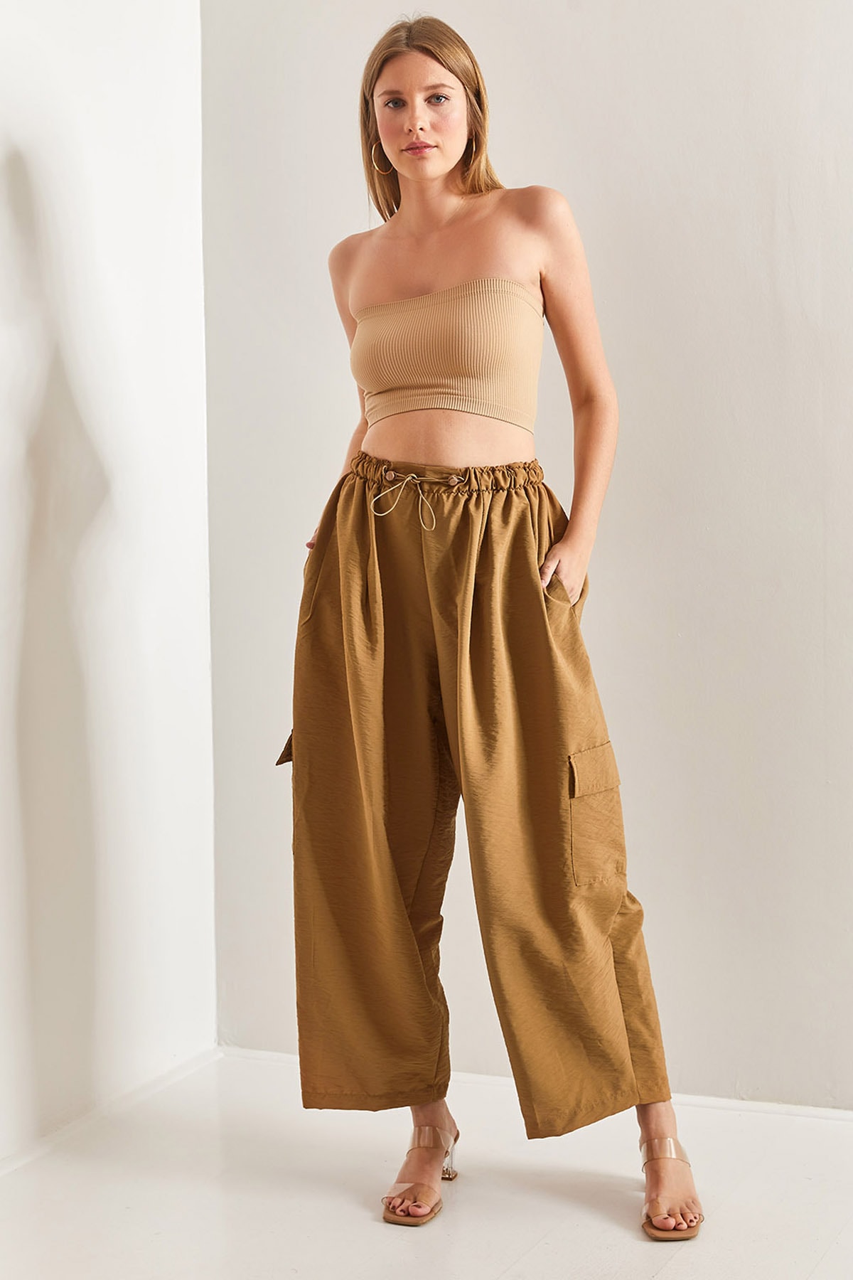 Bianco Lucci Women's Elastic Waist Cargo Pocket Oversize Parachute Fabric Trousers