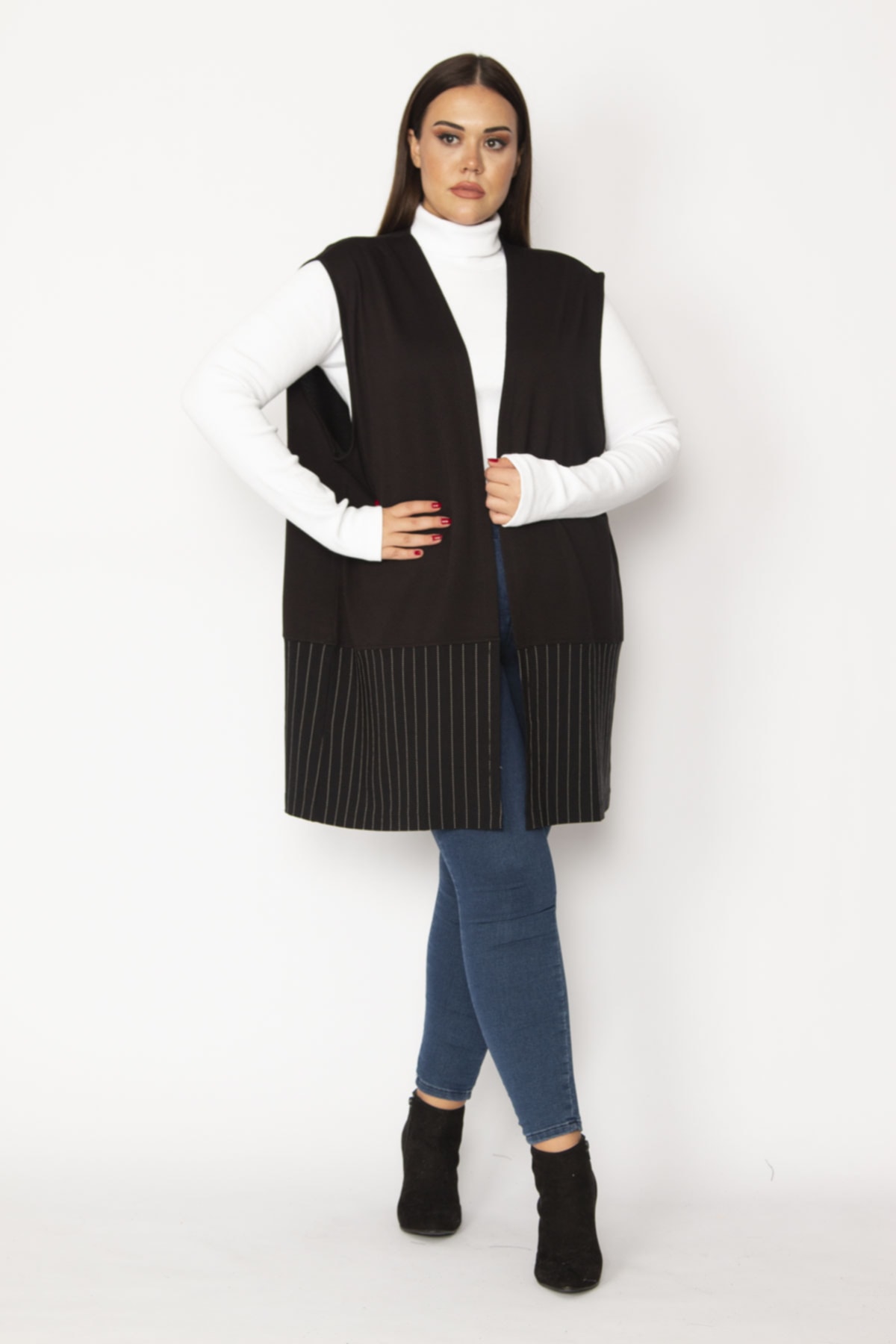 Şans Women's Large Size Black Striped Vest