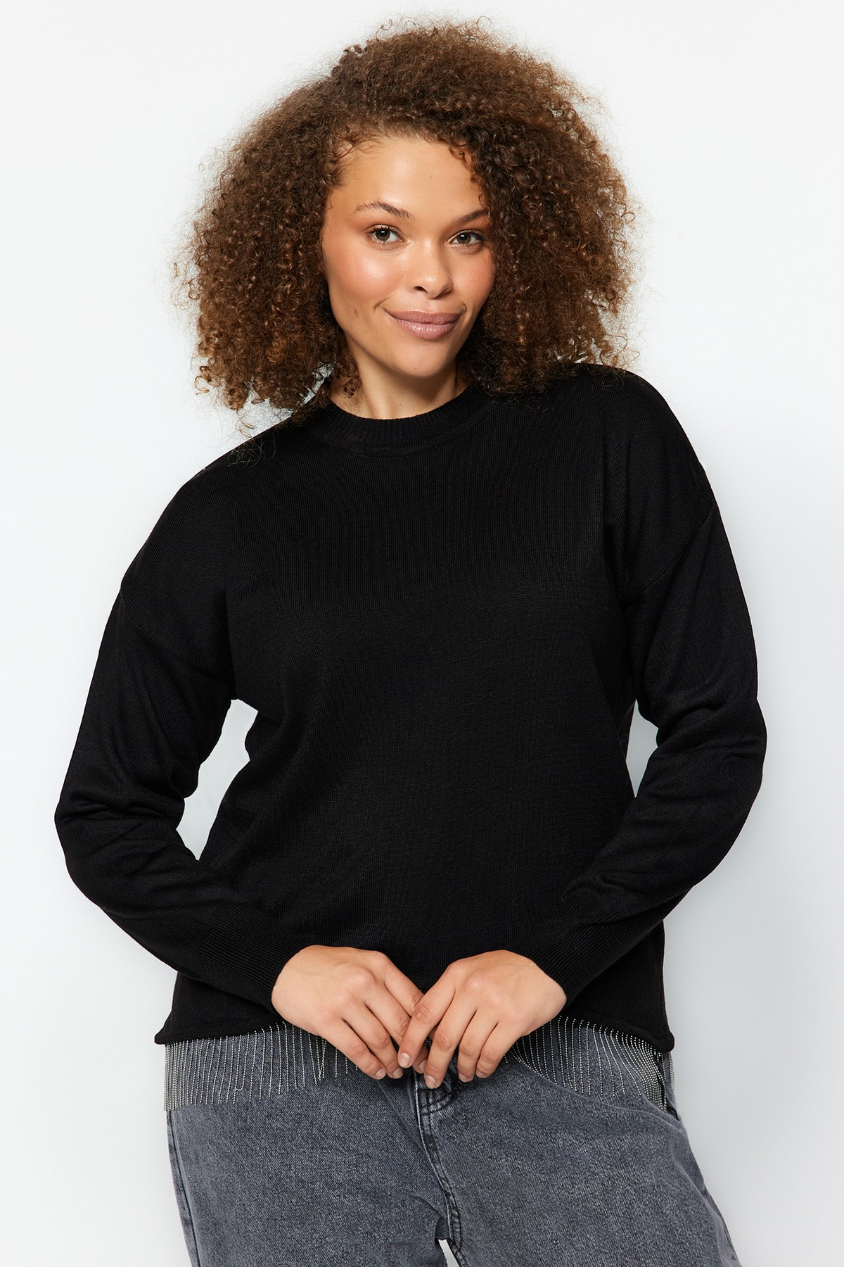 Trendyol Curve Plus Size Sweater - Black - Relaxed fit