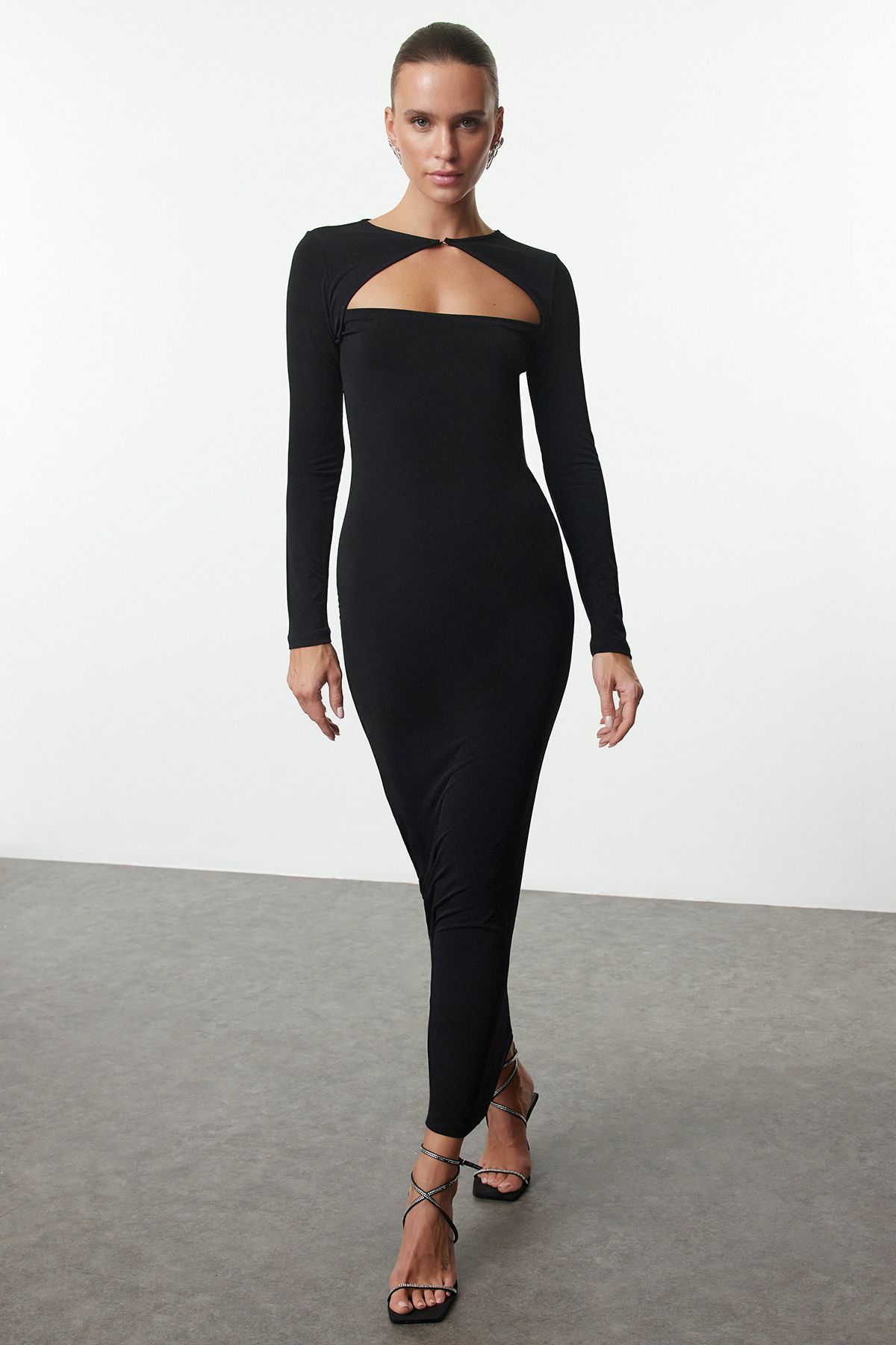 Trendyol Black Cut Out/Window Detailed Knitted Chic Evening Dress