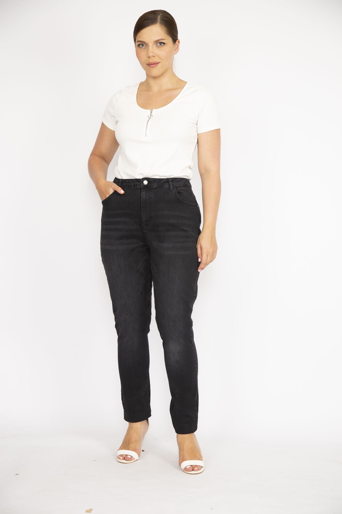 Levně Şans Women's Large Size Black High Waist Lycra 5 Pocket Jeans
