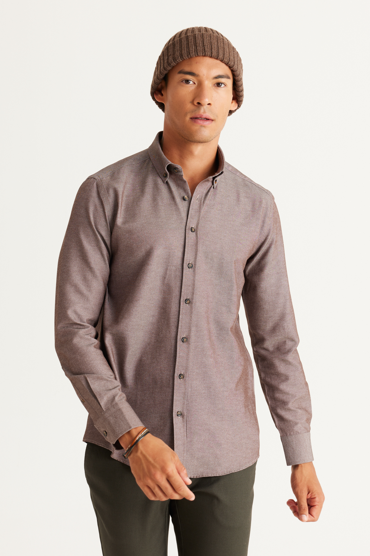 Levně AC&Co / Altınyıldız Classics Men's Brown Buttoned Collar Easy to Iron Cotton Slim Fit Slim Fit Oxford Shirt