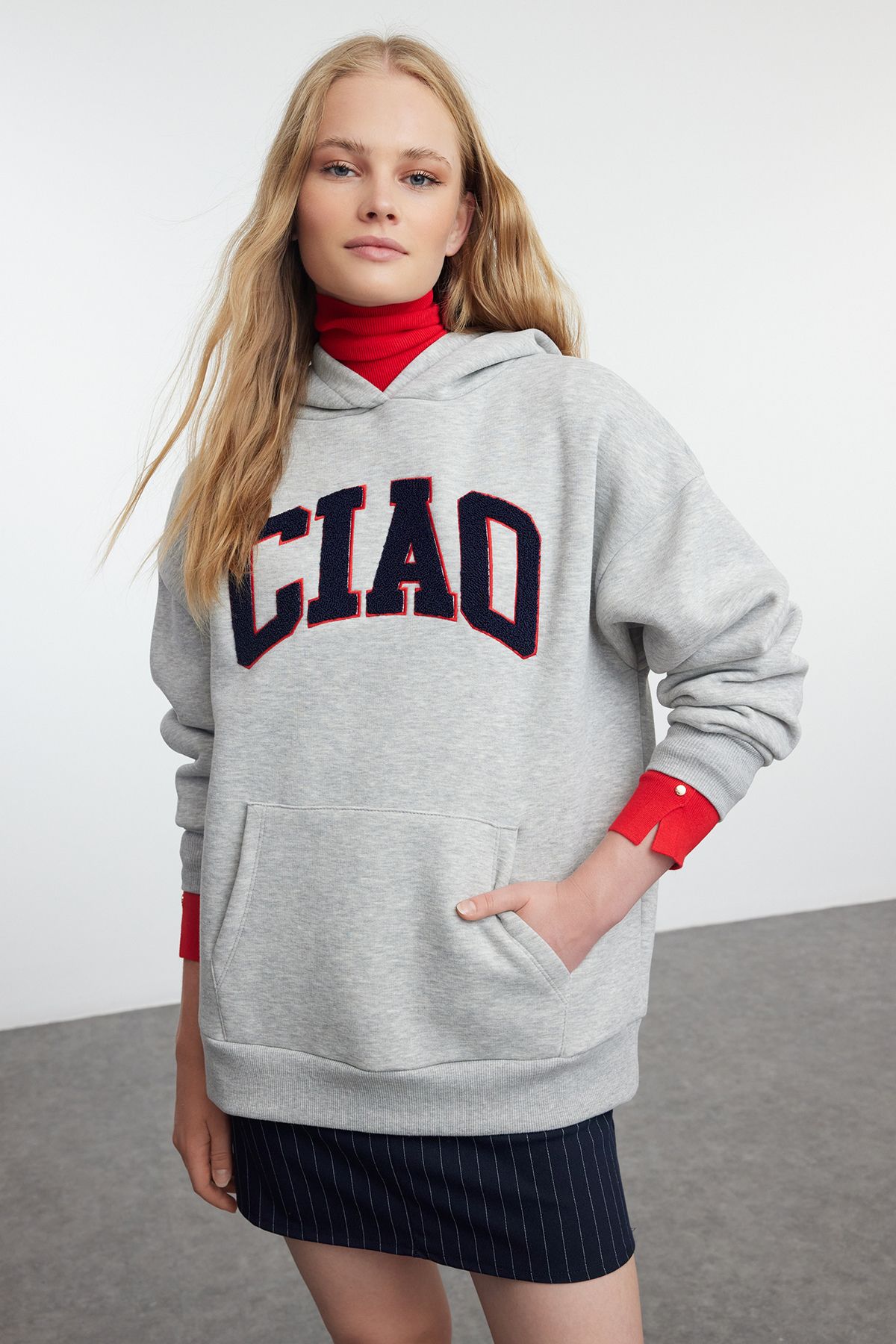 Trendyol Gray Melange Thick Inside Fleece Slogan Hooded Oversize/Wide Cut Knitted Sweatshirt