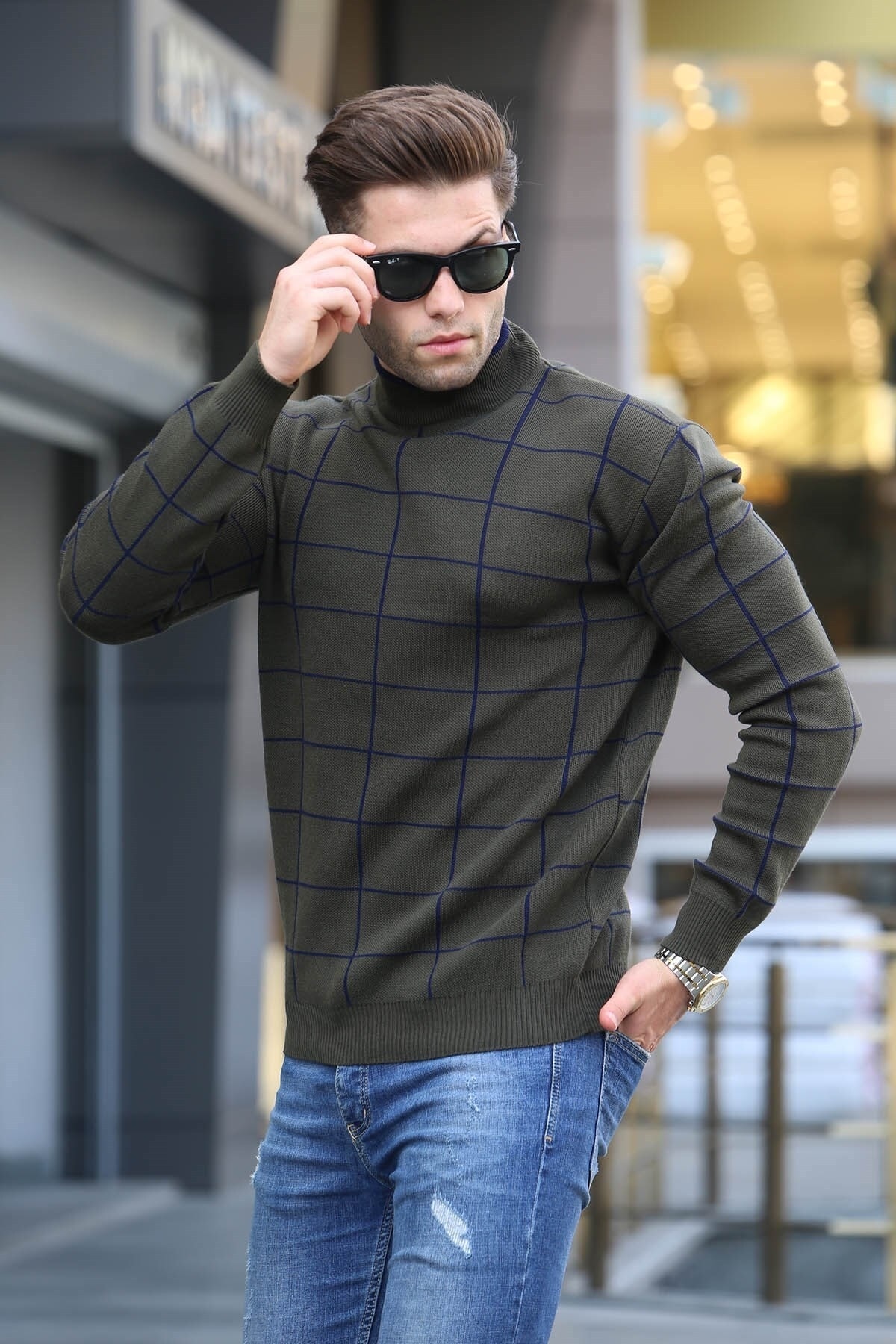 Levně Madmext Khaki Checkered Knitwear Sweater 5796