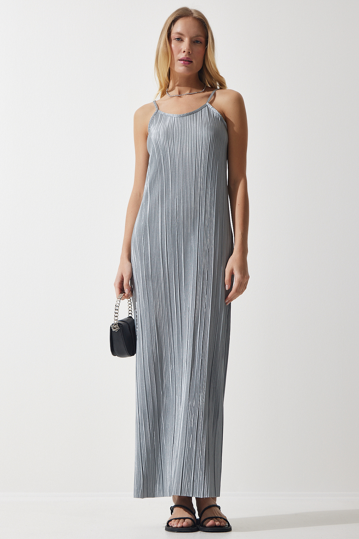 Happiness İstanbul Women's Gray Strappy Summer Pleated Dress