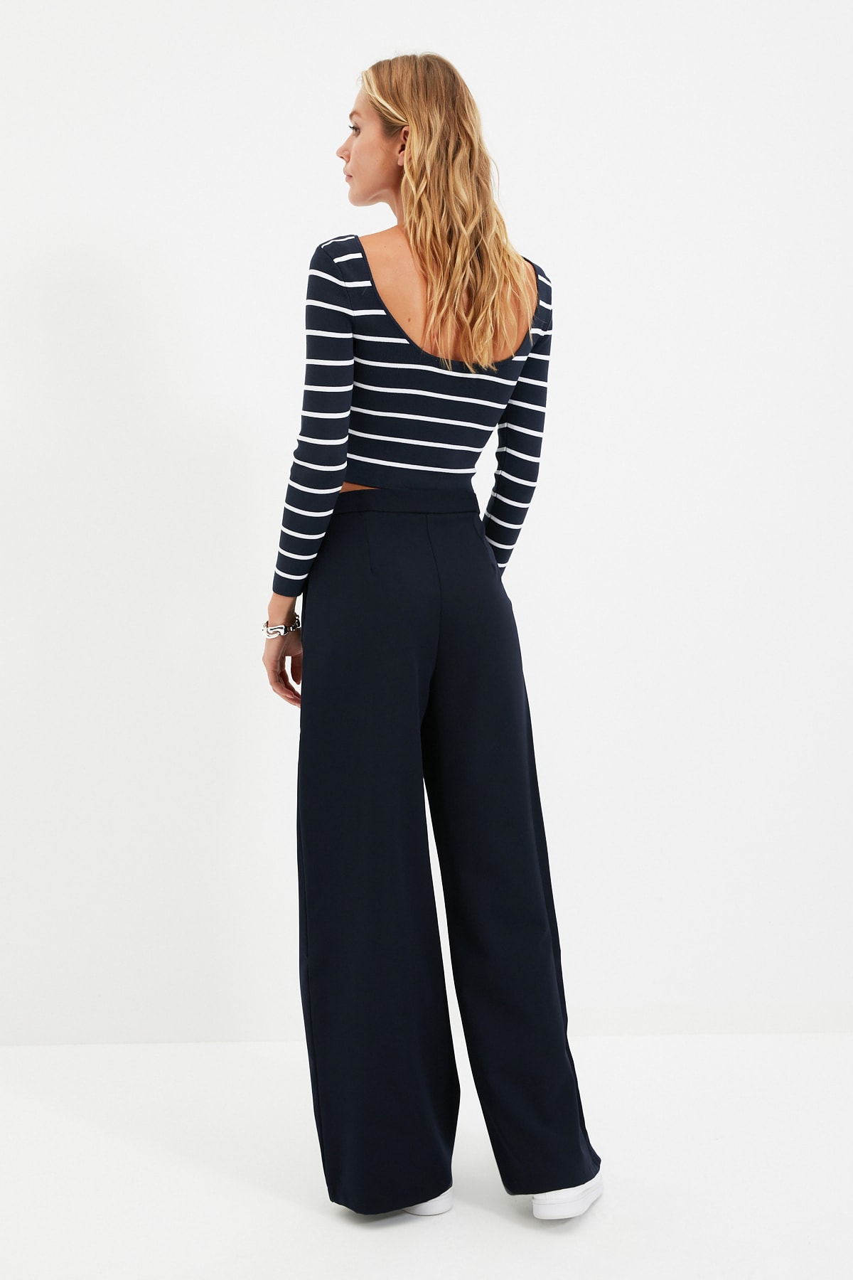 Pantaloni dama, Trendyol Navy