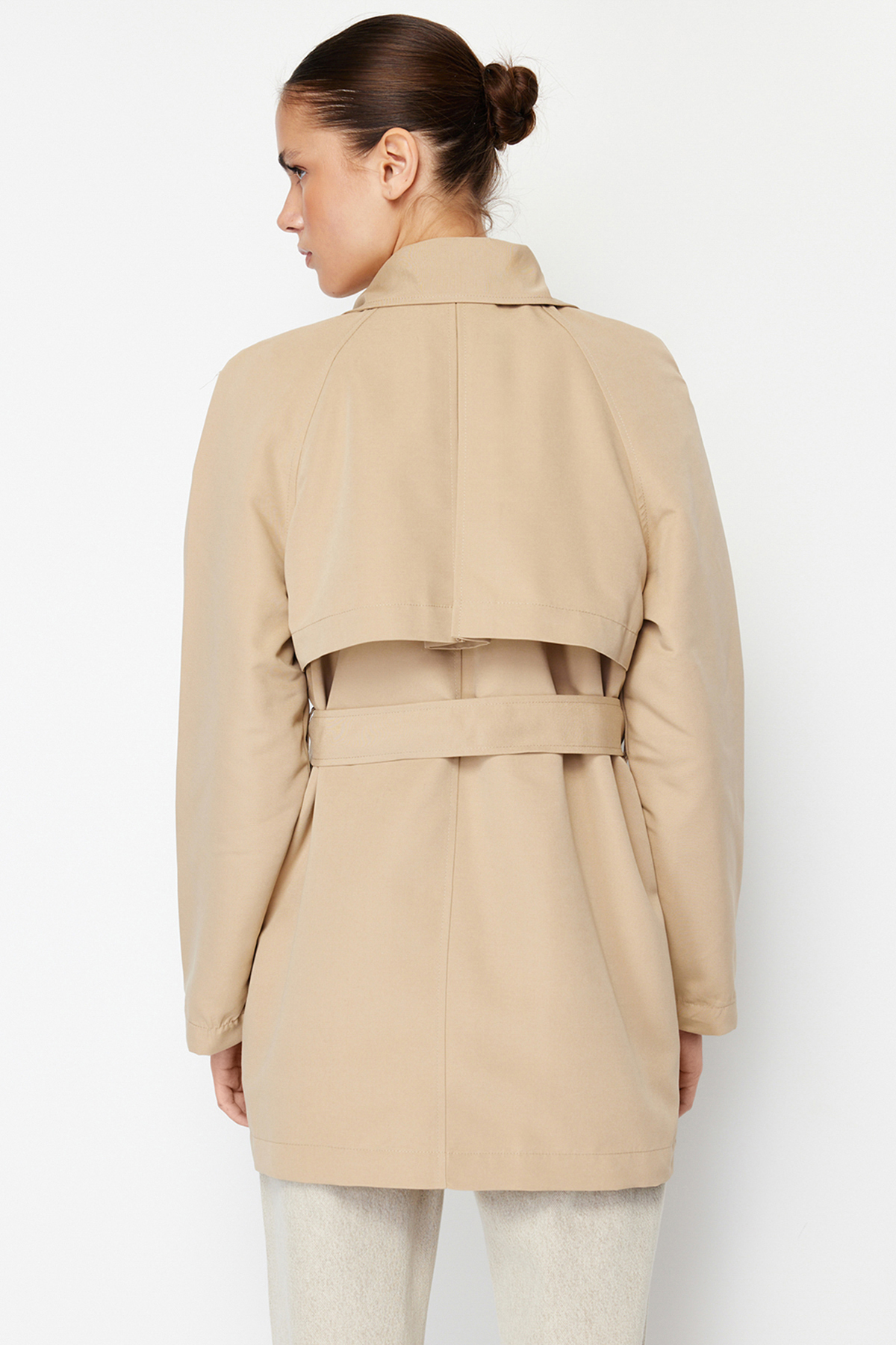 Trendyol Bej oversize wide cut beltted trenci