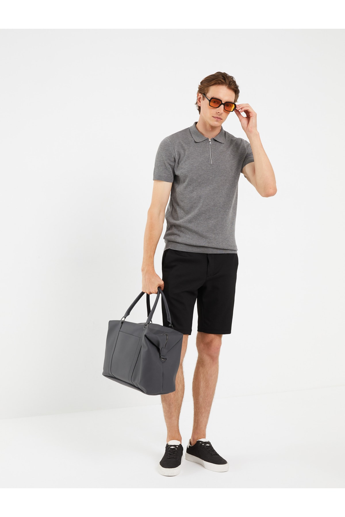 LC Waikiki Slim Fit Men's Shorts with Tie Waist Detail