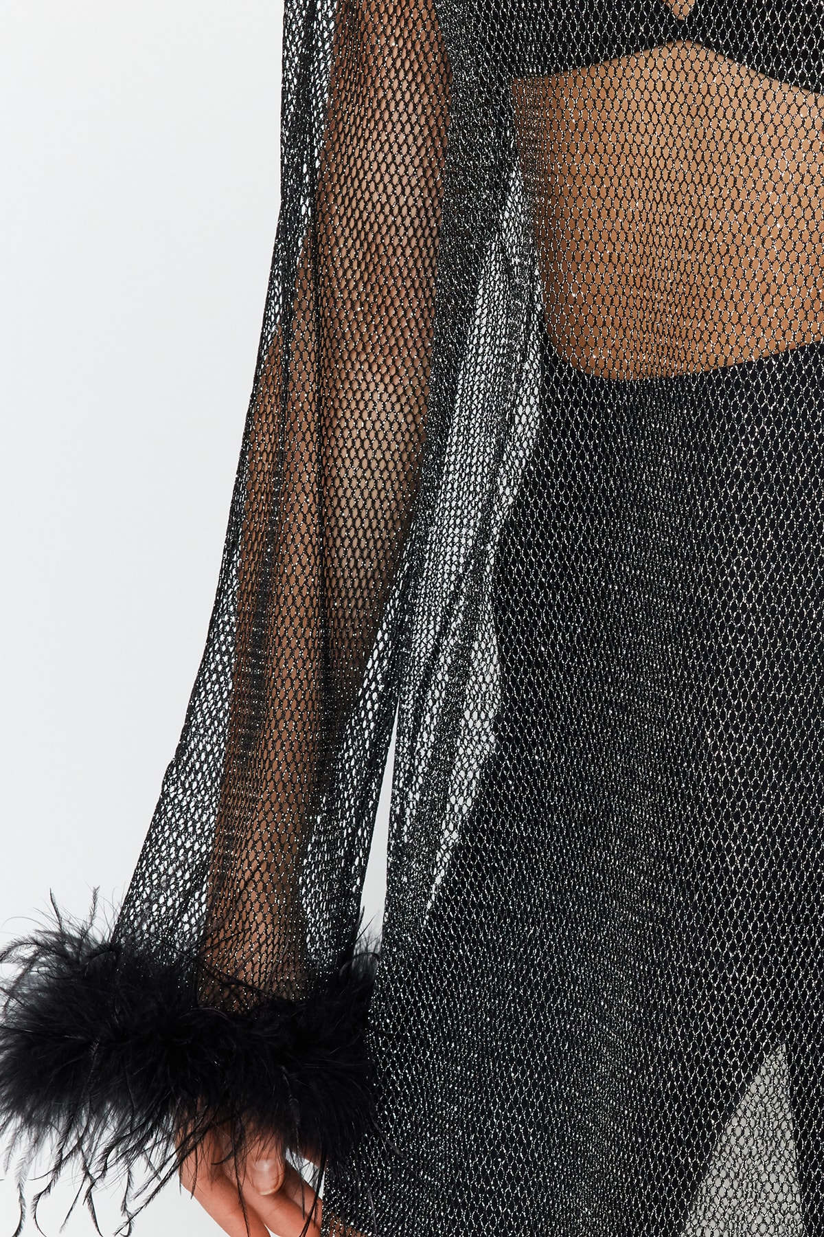 Rochie de seara eleganta Trendyol Black Otrisch cu plasa detaliata