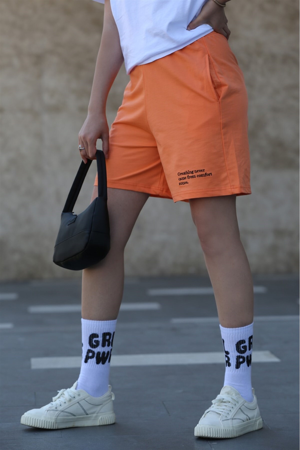Levně Madmext Mad Girls Orange Printed Shorts